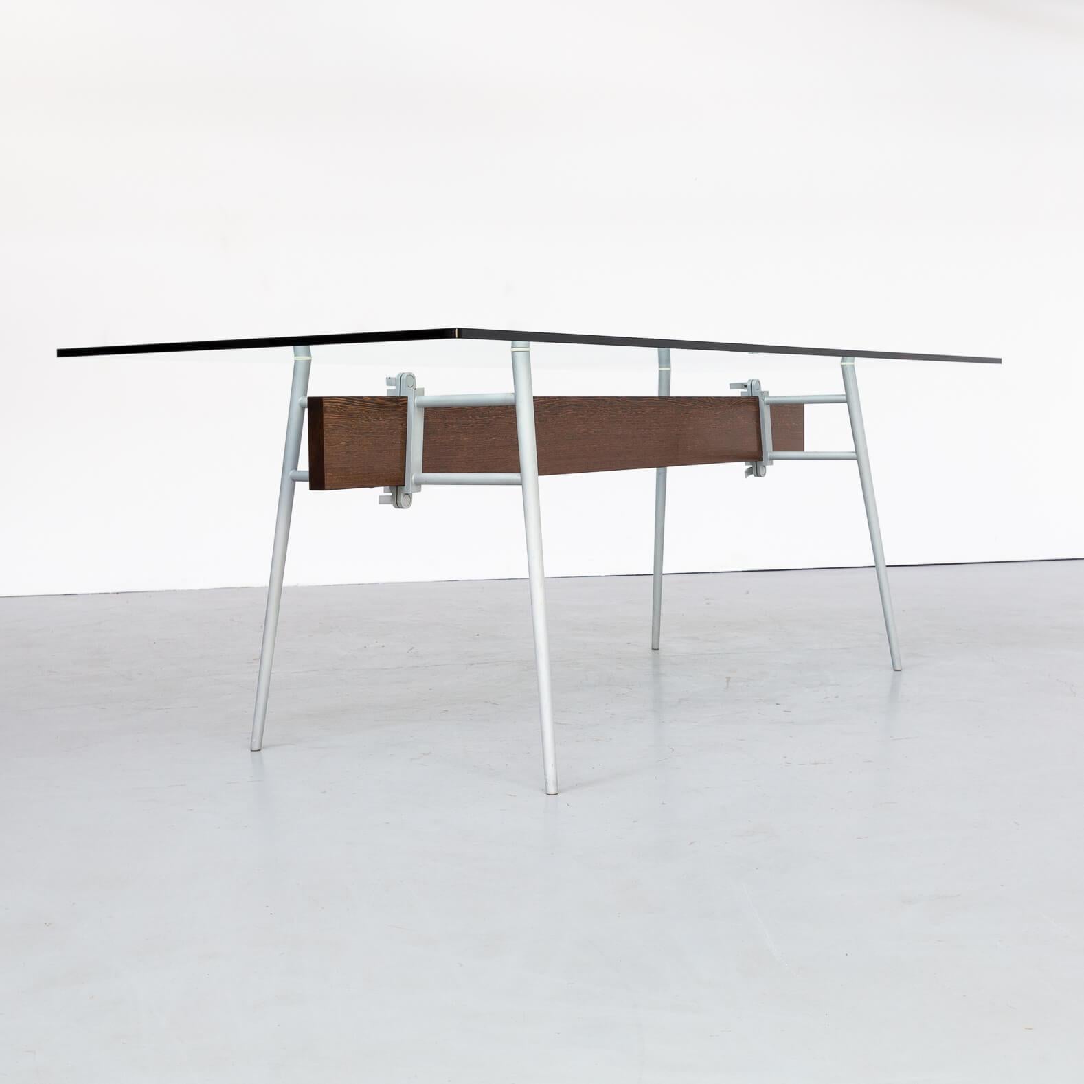 90s Philippe Starck ‘M.T. Minimum’ Glass Dining Table for Cassina In Good Condition For Sale In Amstelveen, Noord