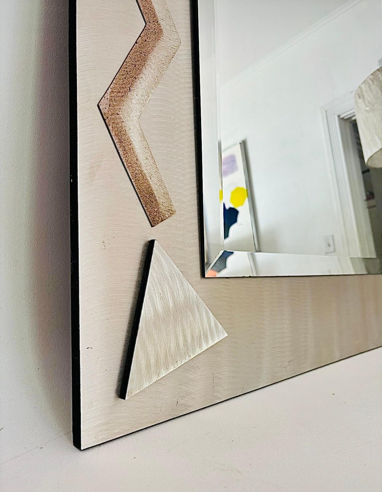 Miroir mural industriel Memphis d'Alessandro Mendini Glas Italia, années 90 en vente 4