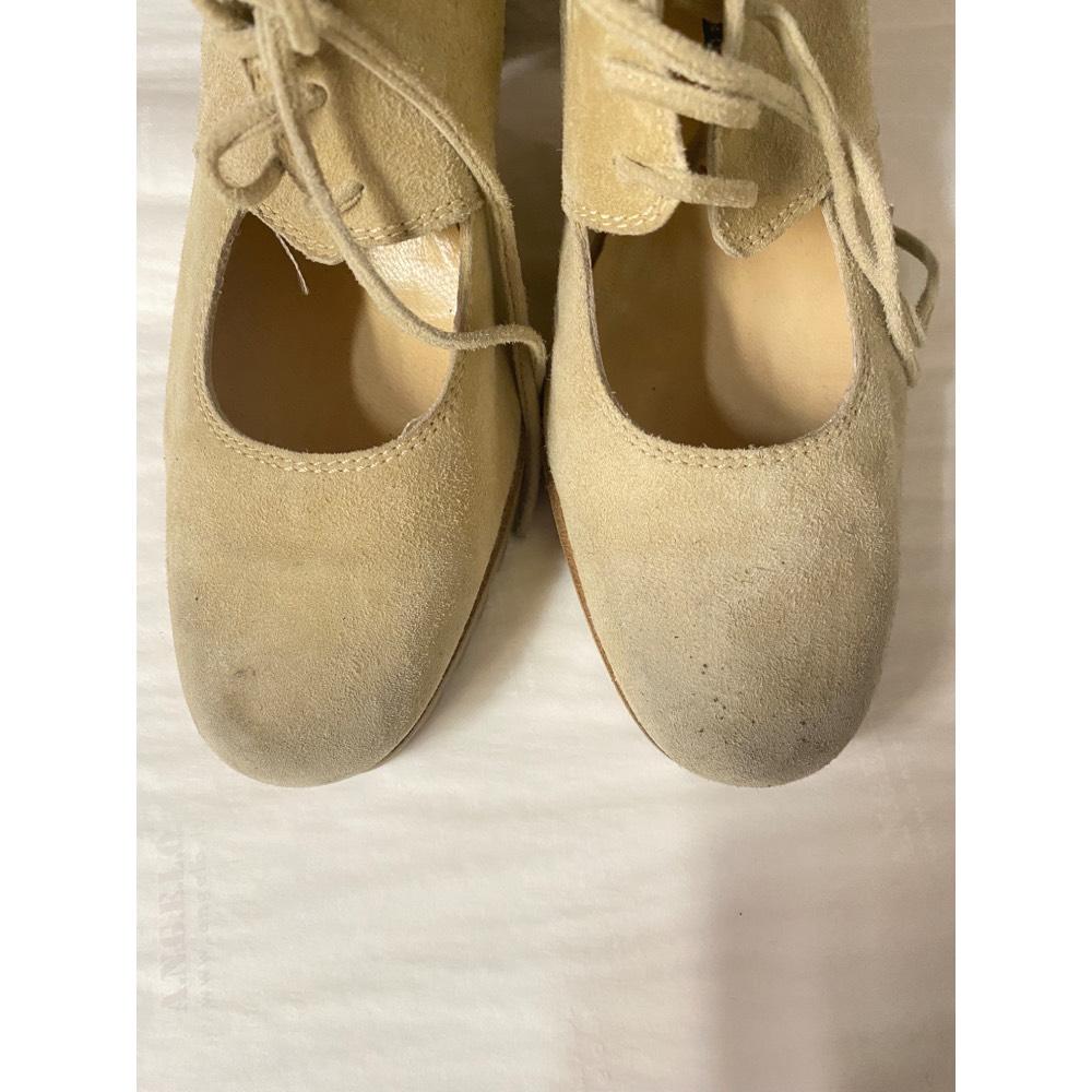 90s Sergio Rossi Beige Suede Laced Shoes 3
