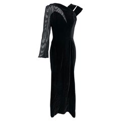 Robe de soirée Thierry Mugler des années 1990, en velours noir, à une seule épaule, en maille illusion