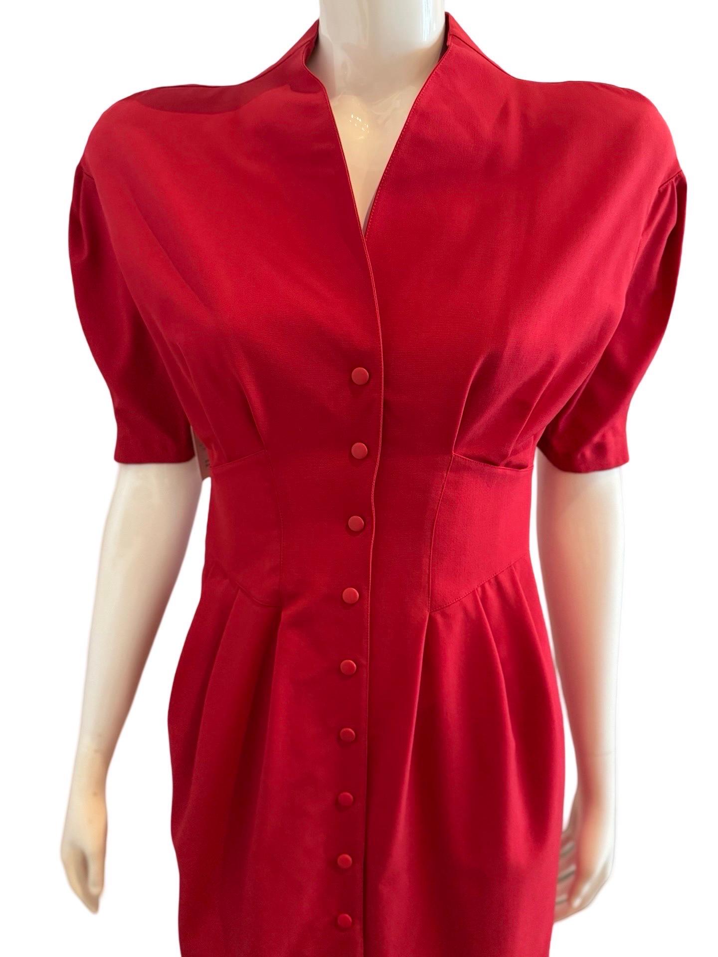 90s Thierry Mugler Open Heart Back Red Dress In Good Condition For Sale In Miami, FL