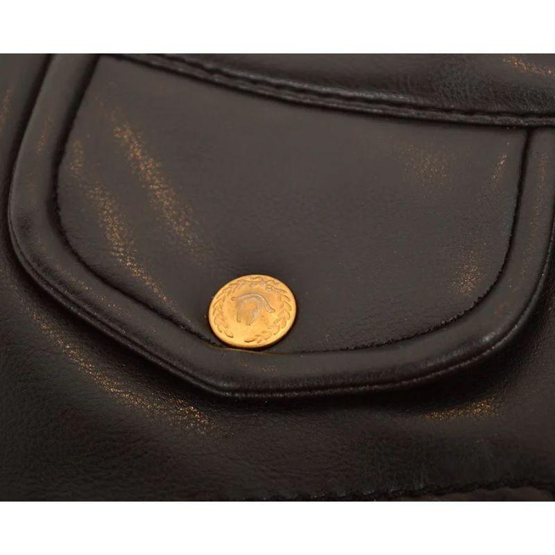 90's Vintage Moschino Faux cuir Noir brillant latex Pantalon taille haute Pantalon en vente 2