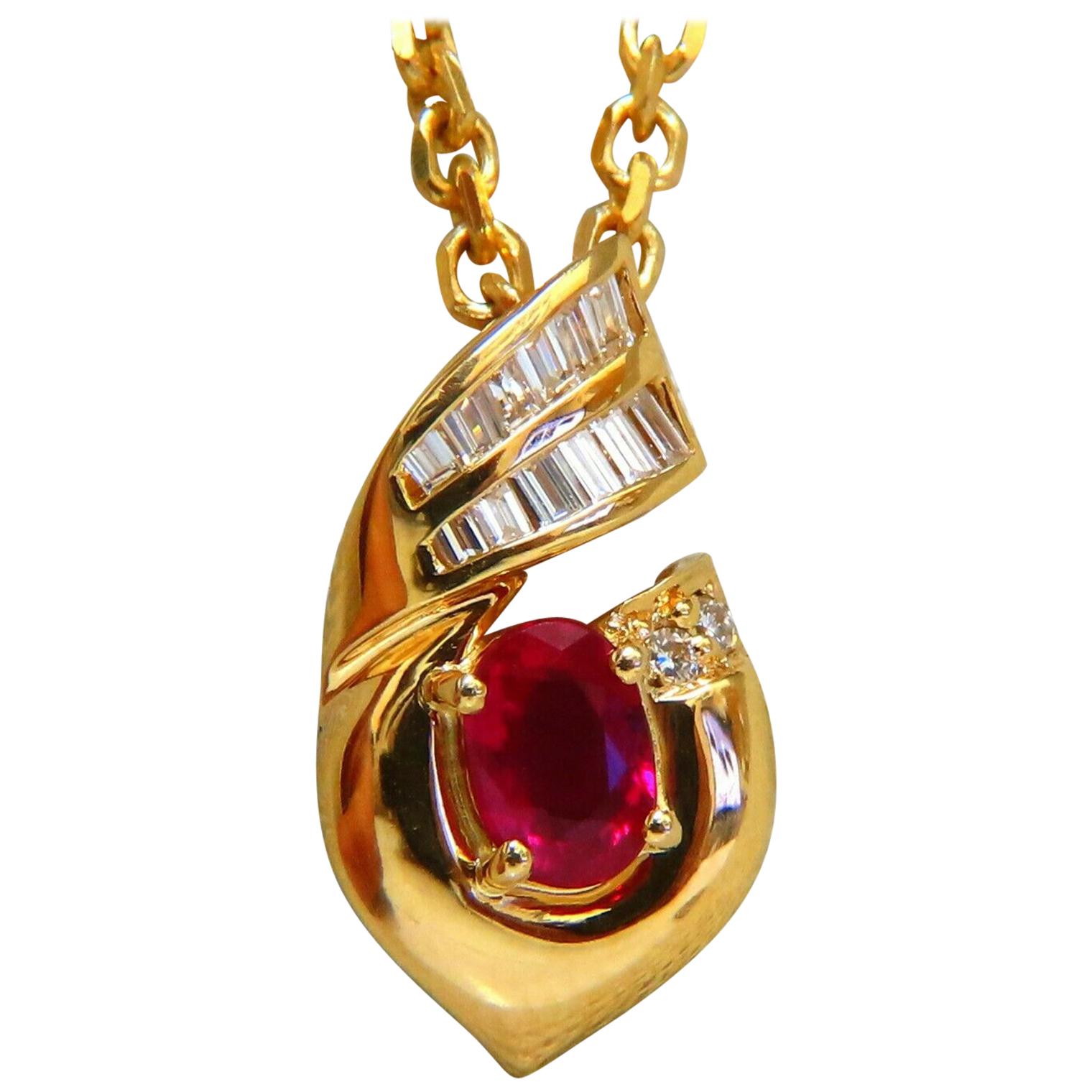.91 Carat Natural Oval Ruby and Diamonds Necklace 14 Karat For Sale