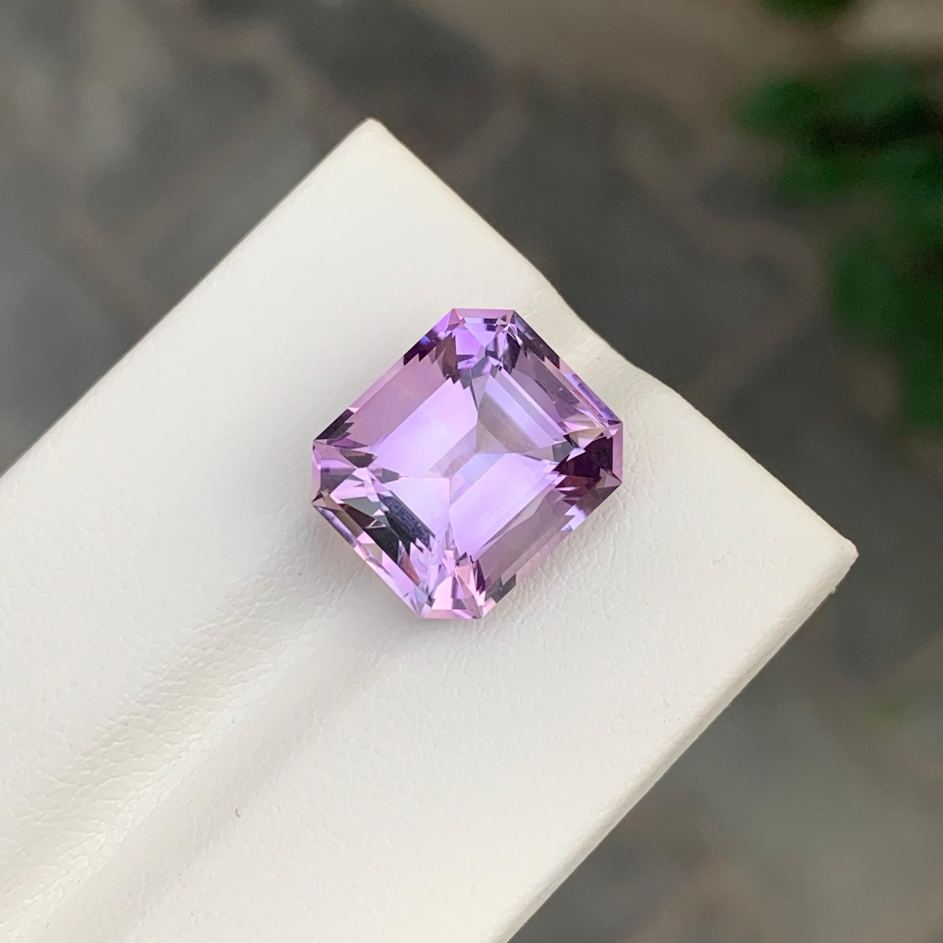 9.10 Karat natürlicher loser Amethyst Smaragd Form Edelstein im Zustand „Neu“ im Angebot in Peshawar, PK