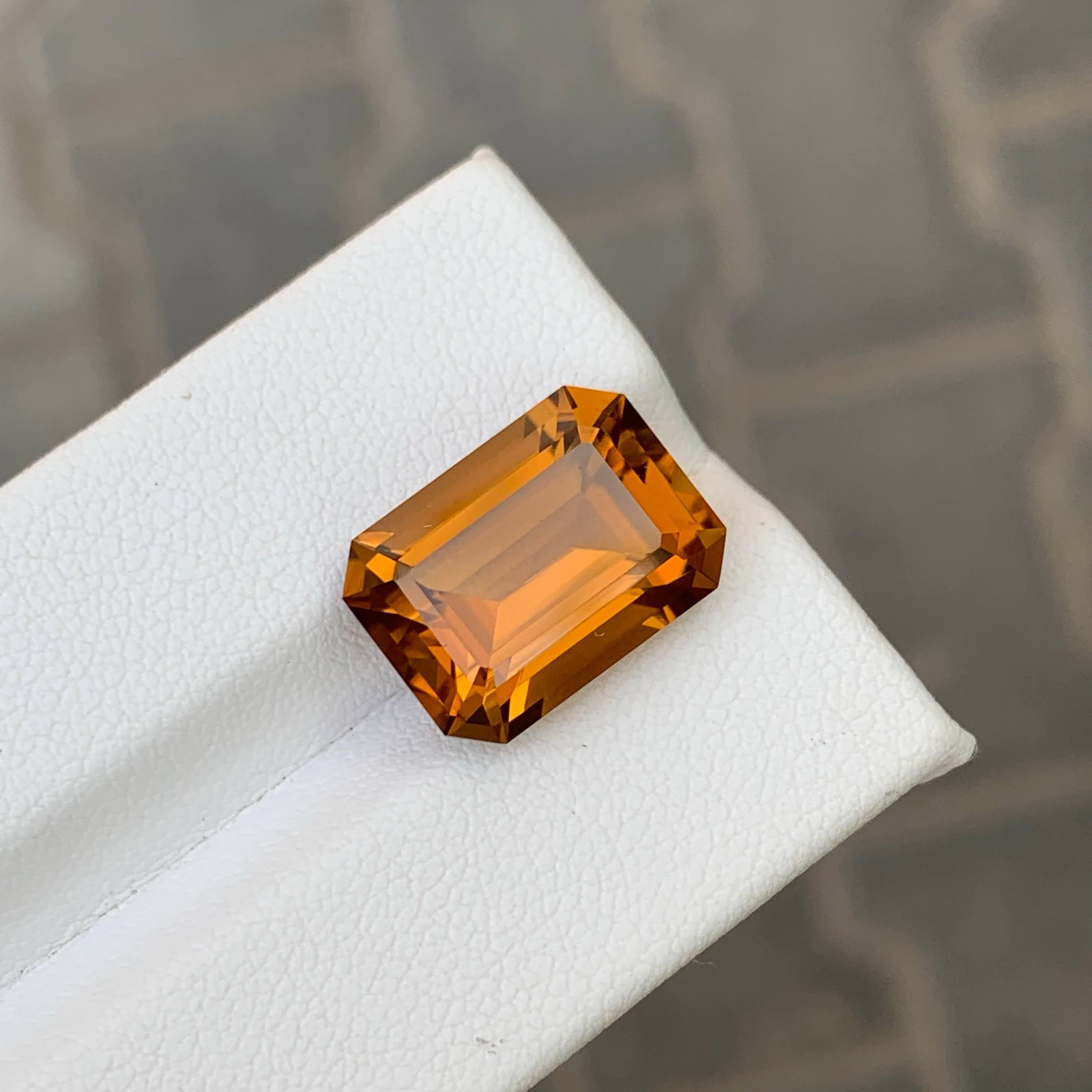 9.10 Carat Natural Loose Orange Yellow Citrine Emerald Cut African Gemstone in vendita 5