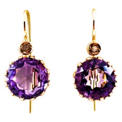 9.10 Carat White Rose Cut Diamond Amethyst Yellow Gold Lever-Back Earrings