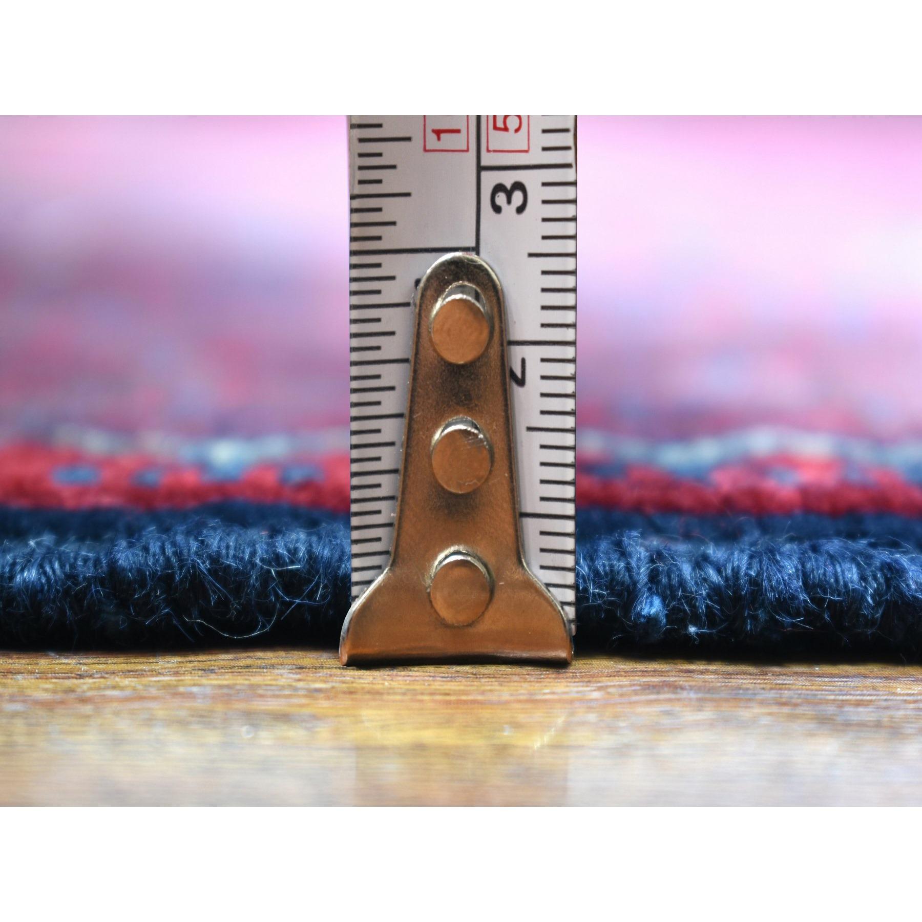 Tapis rouge afghan Khamyab noué à la main à motif géométrique 9'10