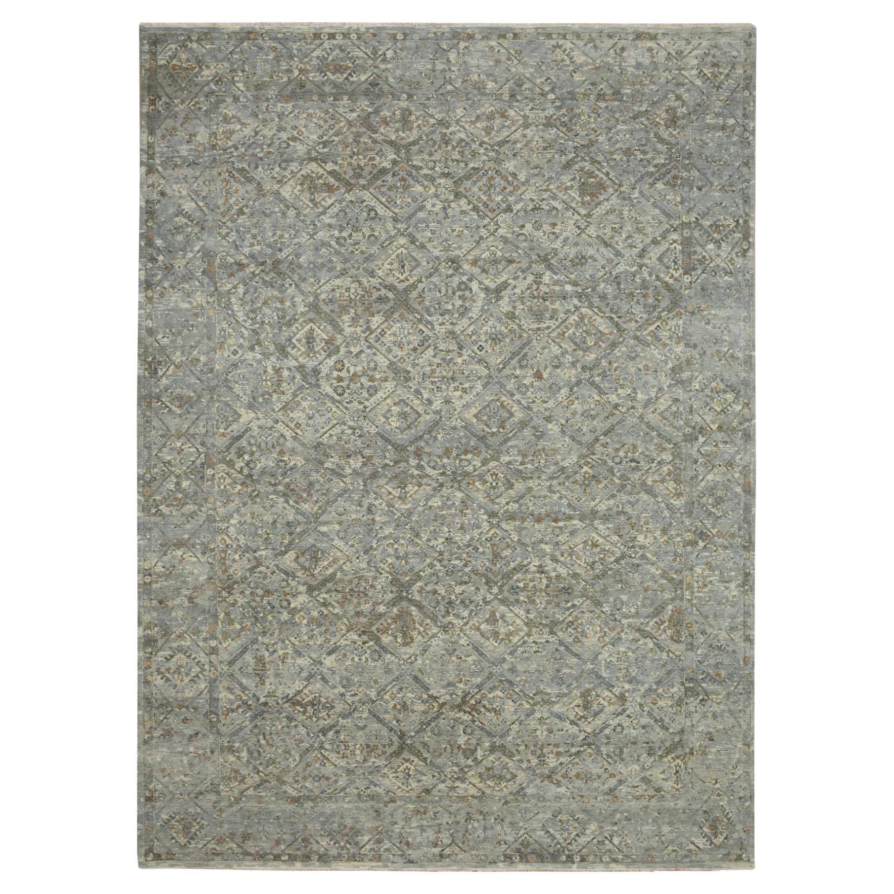9
10"x13
8" Medium Gray Natural Wool Antique Finish Broken Garden Design Rug