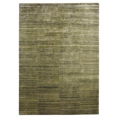 9
10"x14
 Moss Green Plain Design Hand Knotted Soft Touch Pure Silk Oriental Rug