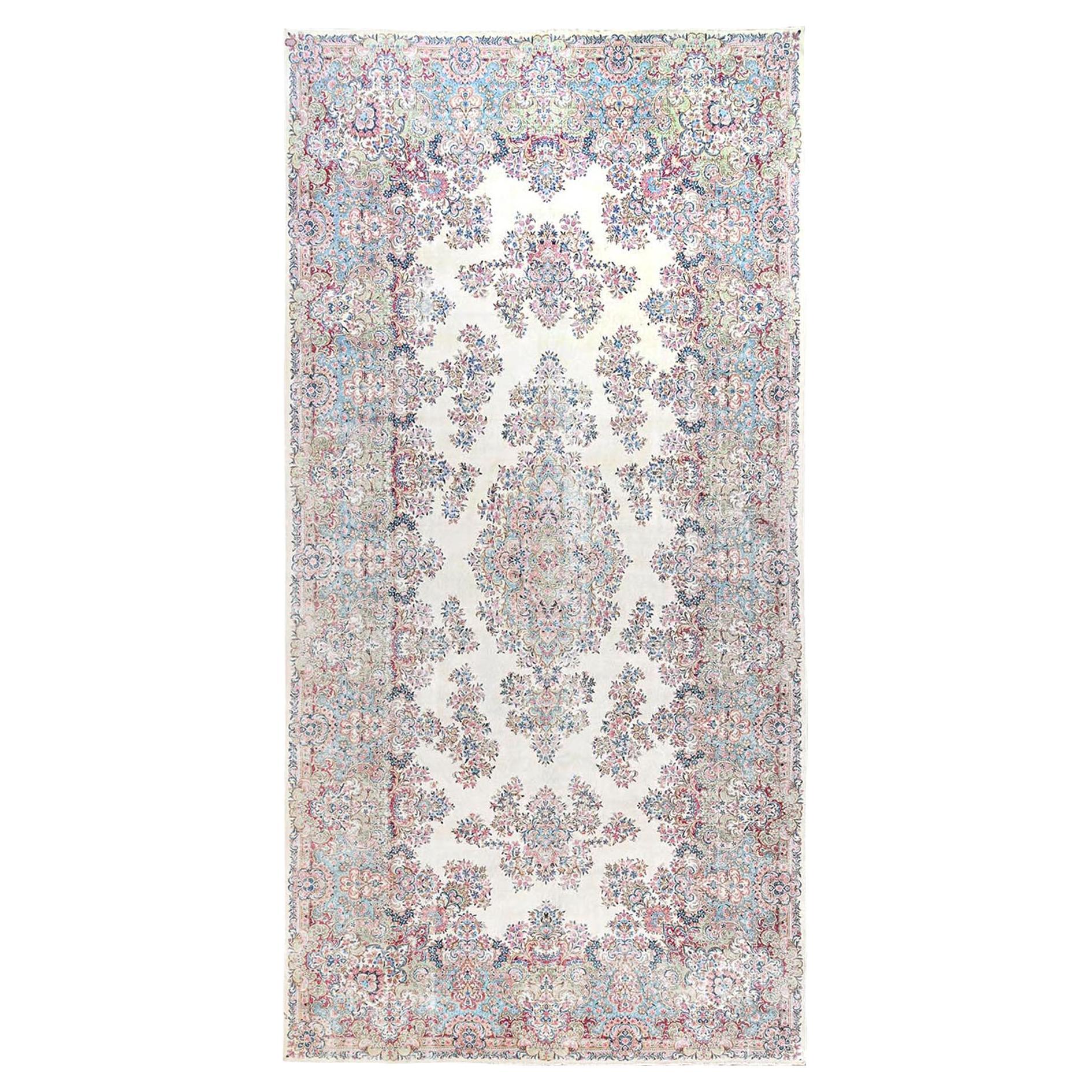 9
10 "x19
7" Elfenbein Vintage Persisch Kerman Handgeknüpft Weiche Wolle XL Orientteppich