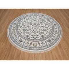 9'10"x9'10" Ivory Wool and Silk Nain with Flower Pattern Hand Knotted Round Rug
