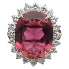 Bague halo en platine avec tourmaline rose de 9,11 carats et diamants