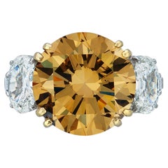9.11 Carat Round Brilliant Statement Fancy Yellow  Royal Radiance Diamond Ring