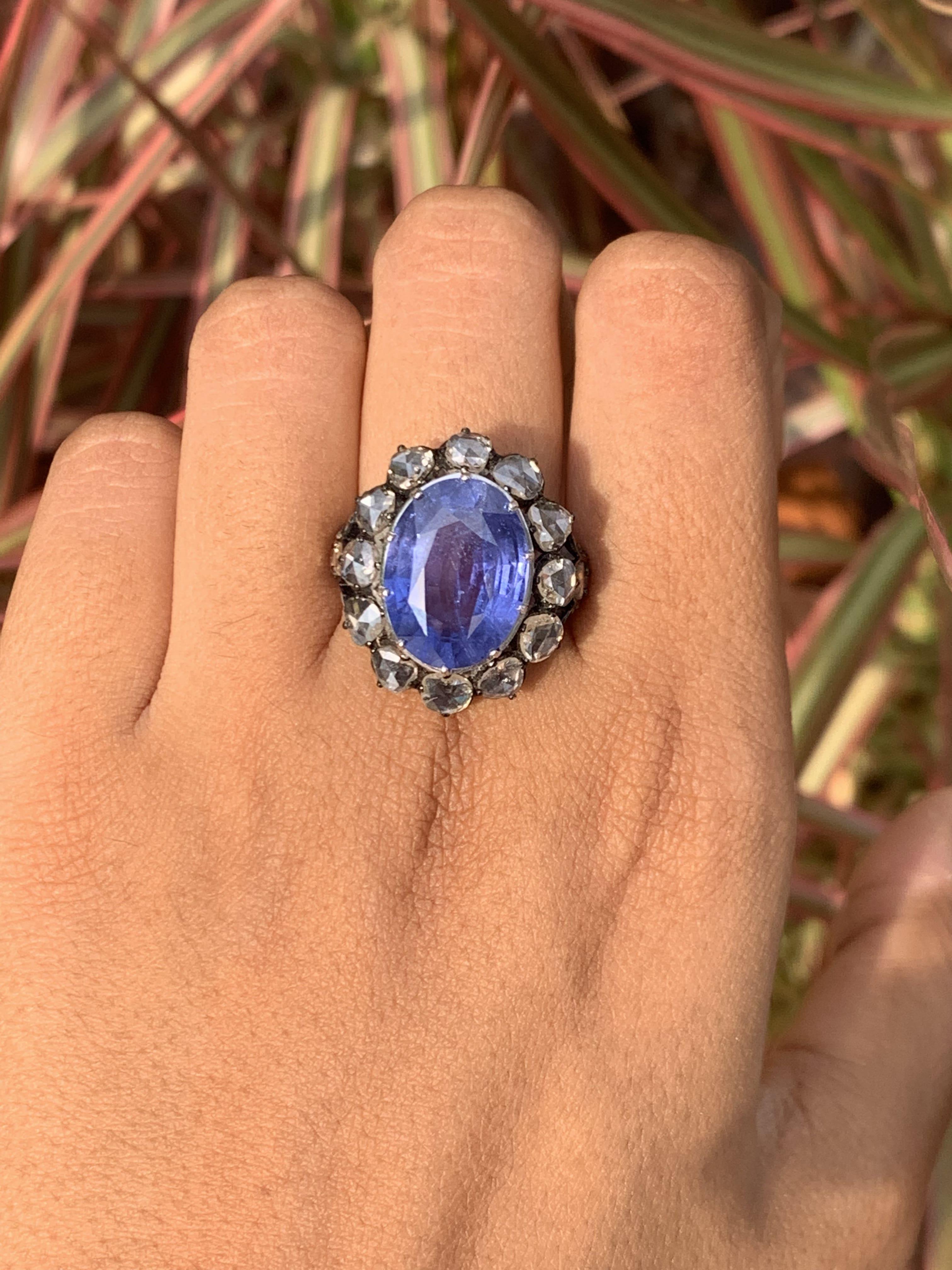Ceylon Sapphire 9.12 Carat Art Deco Inspired Ring with Rose Cut Diamonds For Sale 5