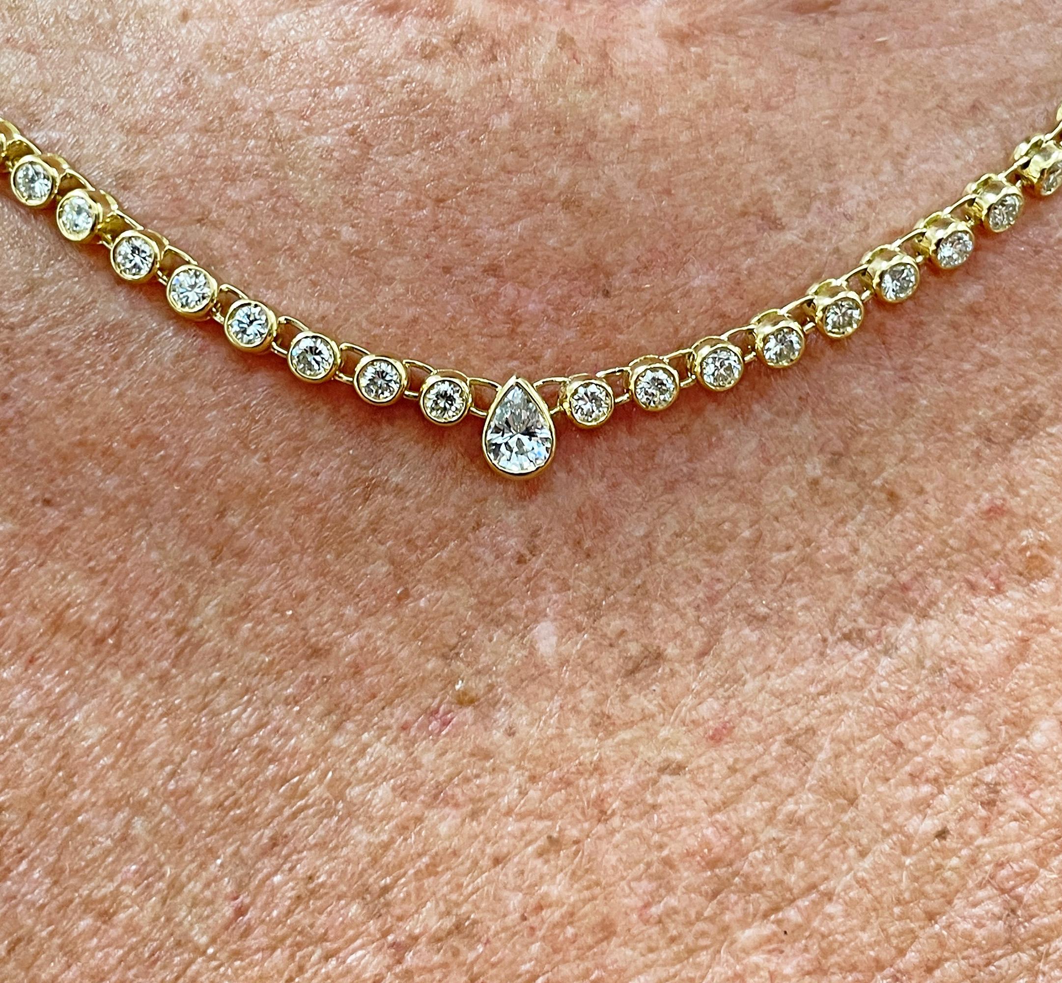 Italian Vintage 9.12ct Pear Shaped & Round Diamond Bezel Tennis 18KYG Necklace 5