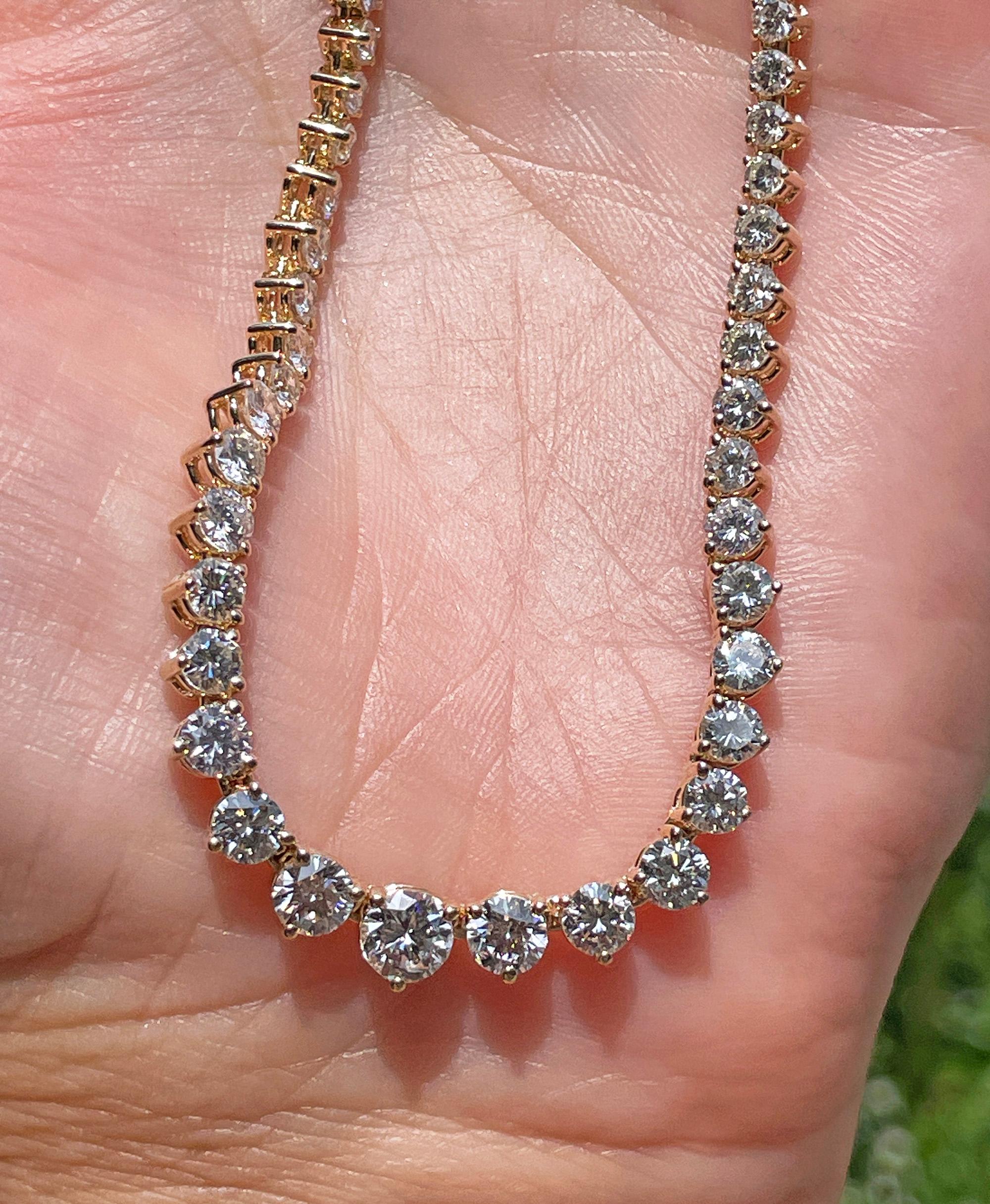 Collana Tennis con diamanti tondi graduati in oro giallo 14k da 9,12ct Estate Vintage in vendita 8