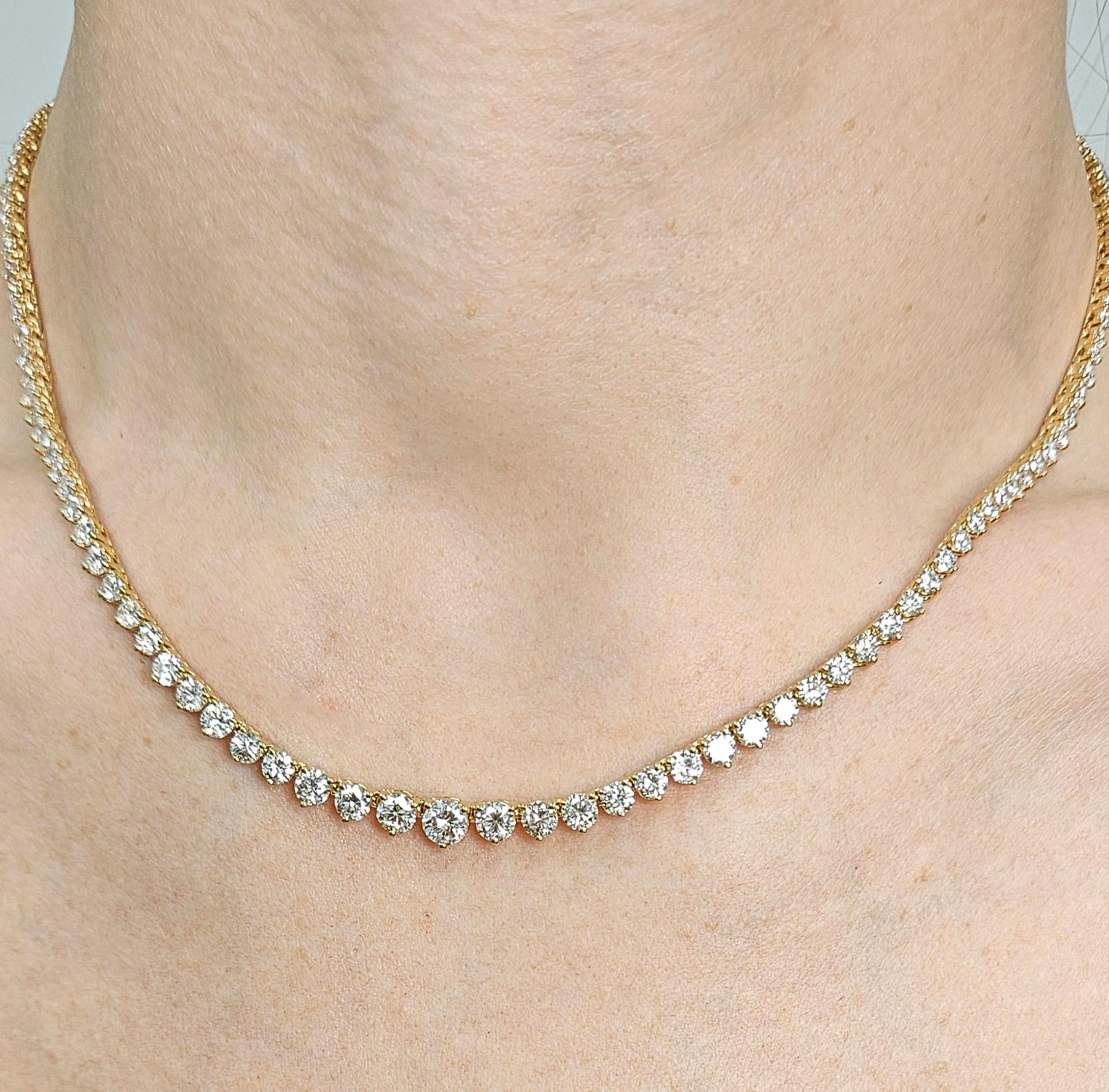 Collana Tennis con diamanti tondi graduati in oro giallo 14k da 9,12ct Estate Vintage in vendita 14