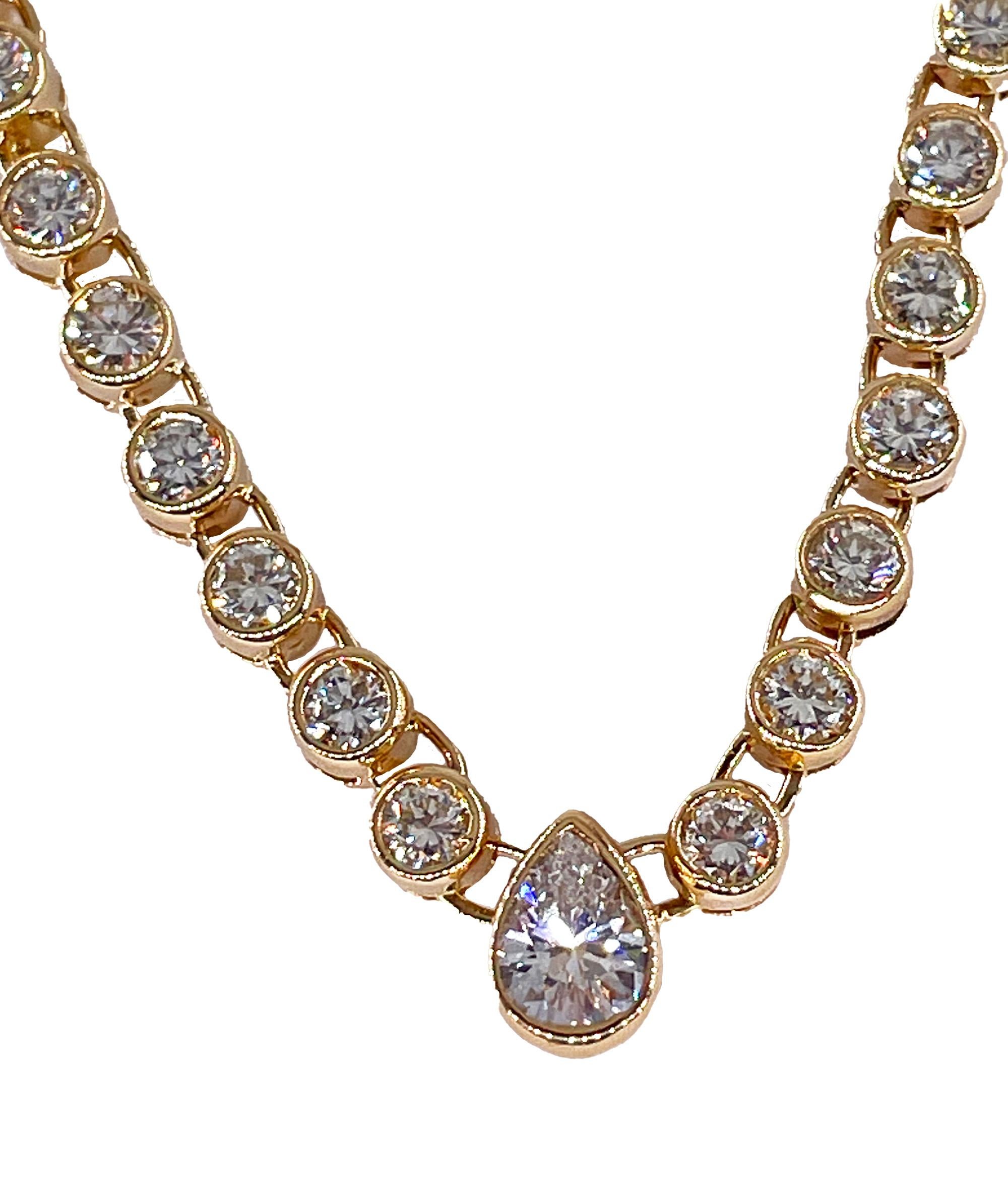 Modern Italian Vintage 9.12ct Pear Shaped & Round Diamond Bezel Tennis 18KYG Necklace