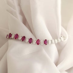 9.14 Carat Ruby Gemstone 6.63 Carat SI/H Diamond Bracelet 18 Karat White Gold