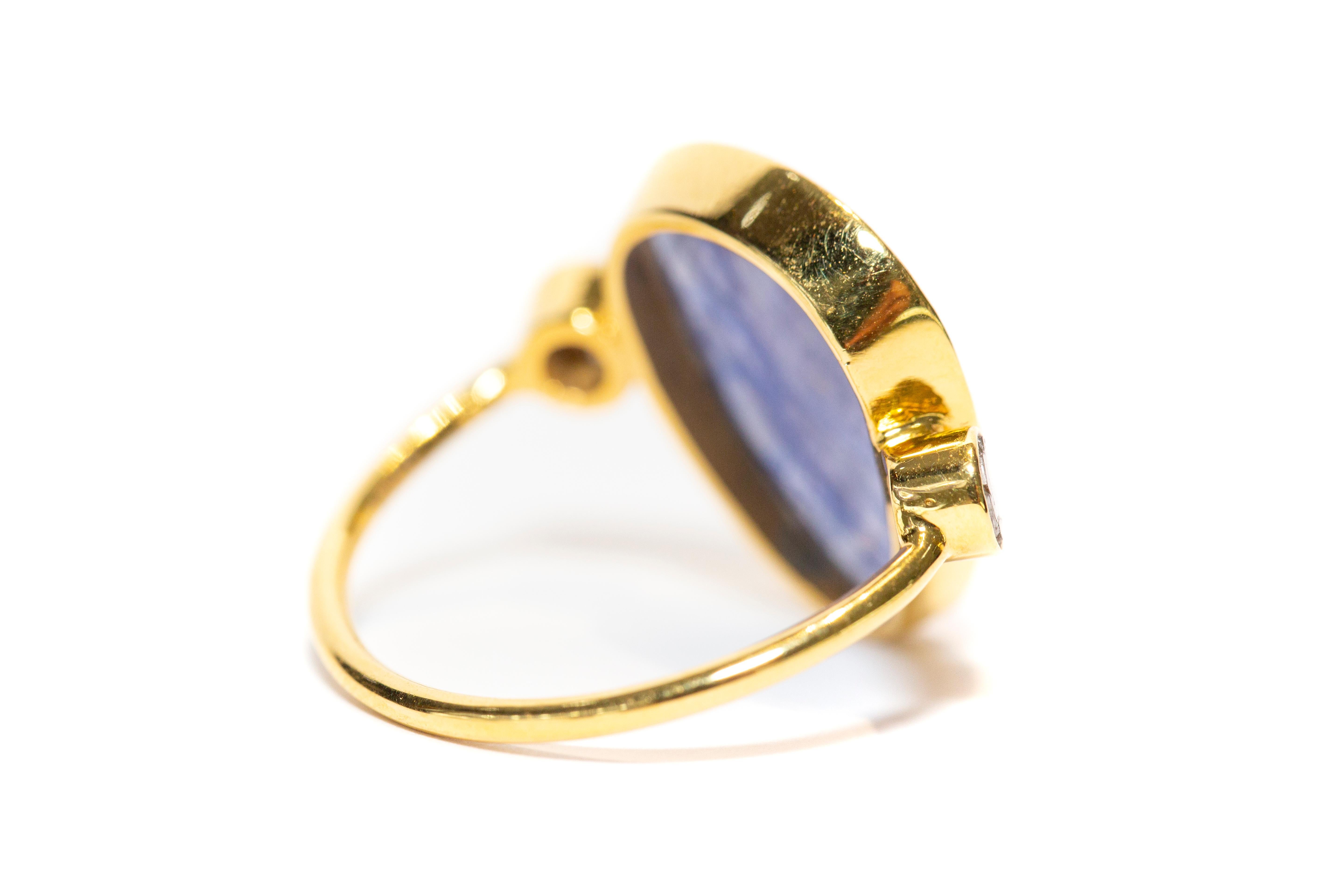 9.15 Carat Blue Sapphire Diamond Rose Cut 18 KT Yellow Gold Artisan Ring  For Sale 1