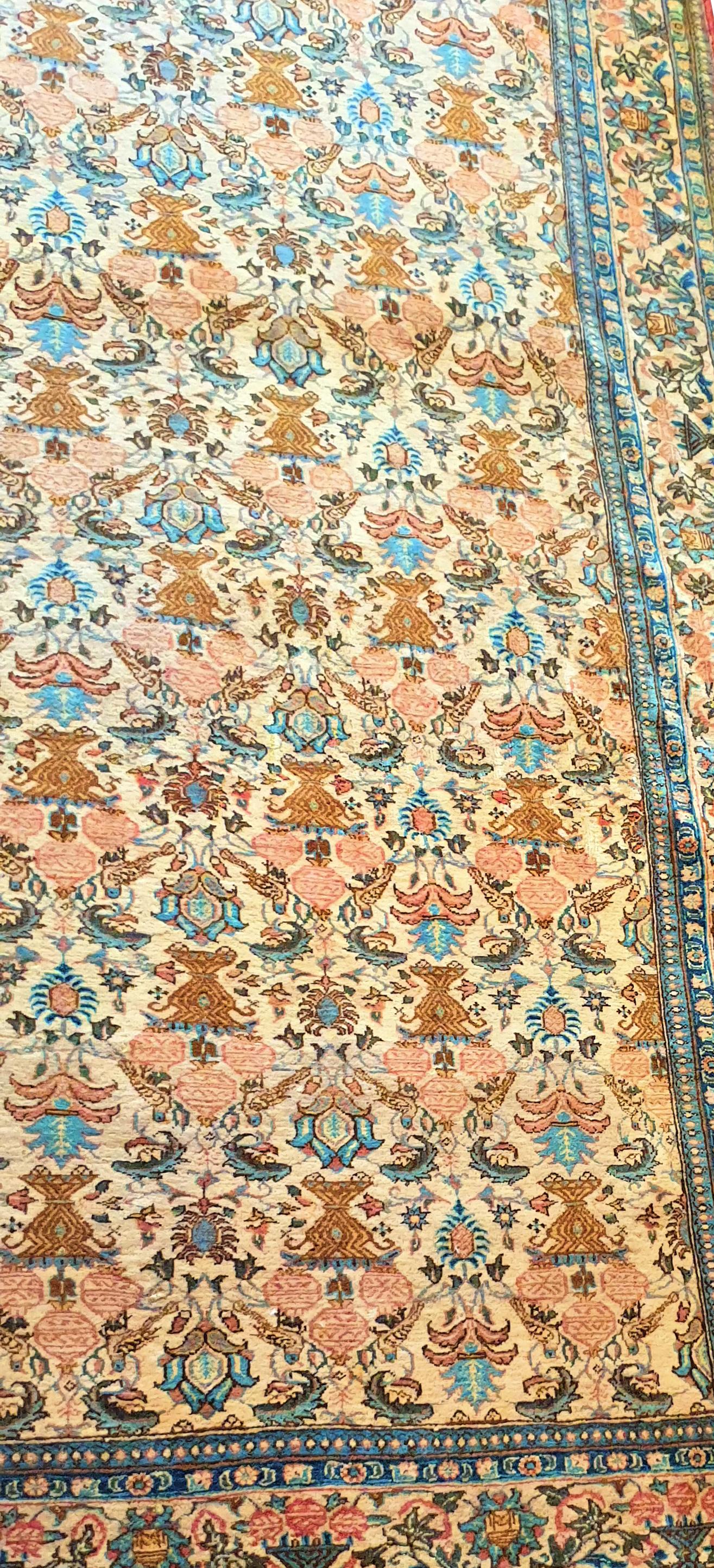 916 - Schöner Vintage- Qom-Teppich im Zustand „Hervorragend“ im Angebot in Paris, FR