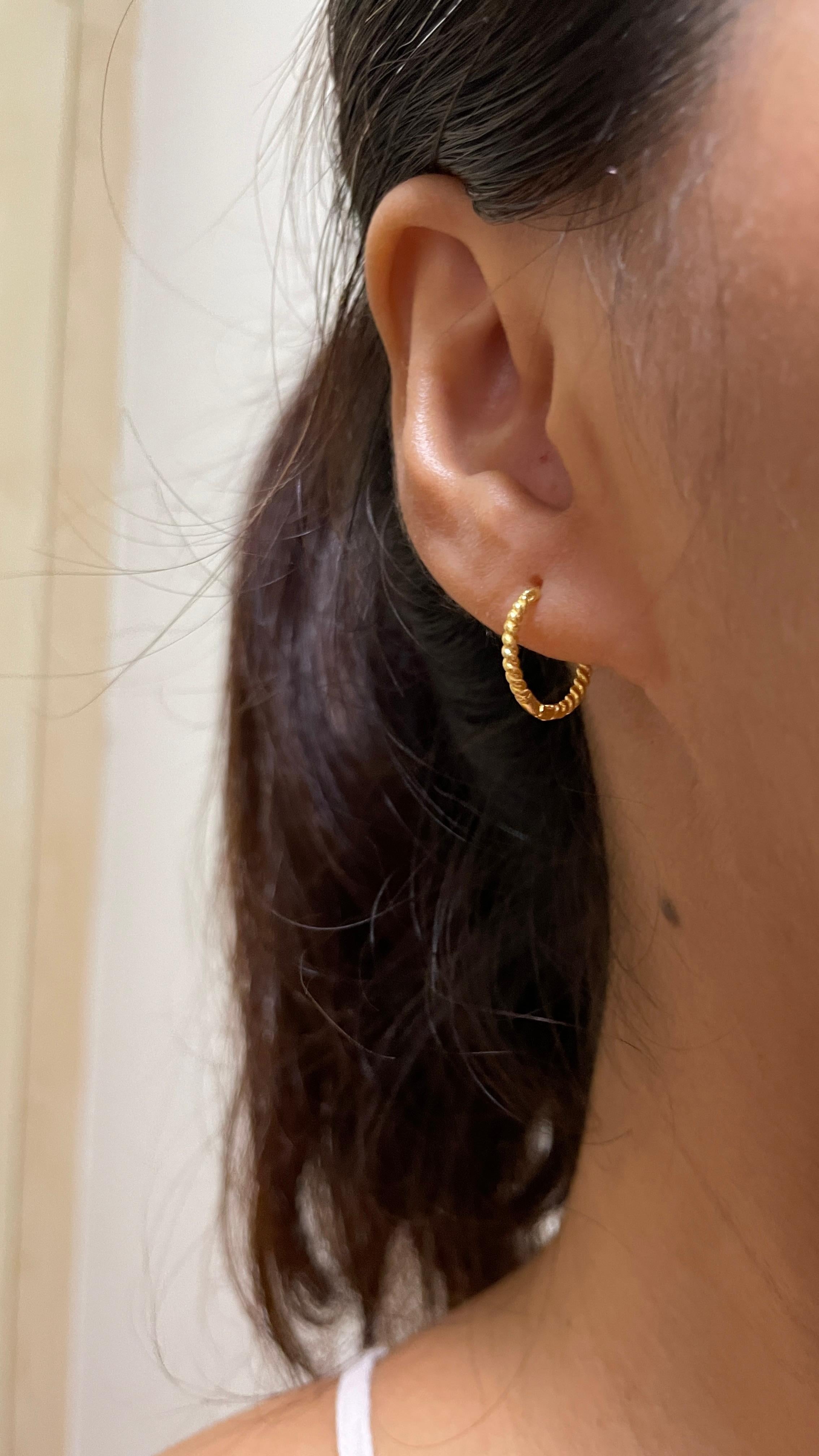 Donna Orecchini a cerchio in oro 916 - cerchio in oro 22k - orecchino a cerchio in oro 916 15mm/1,5cm-2,06g in vendita