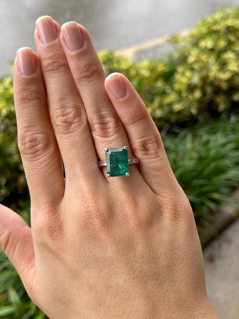 9.16ct 14K Emerald Cut Solitaire Ring - Deep Green Emerald 585 White Gold For Sale 2