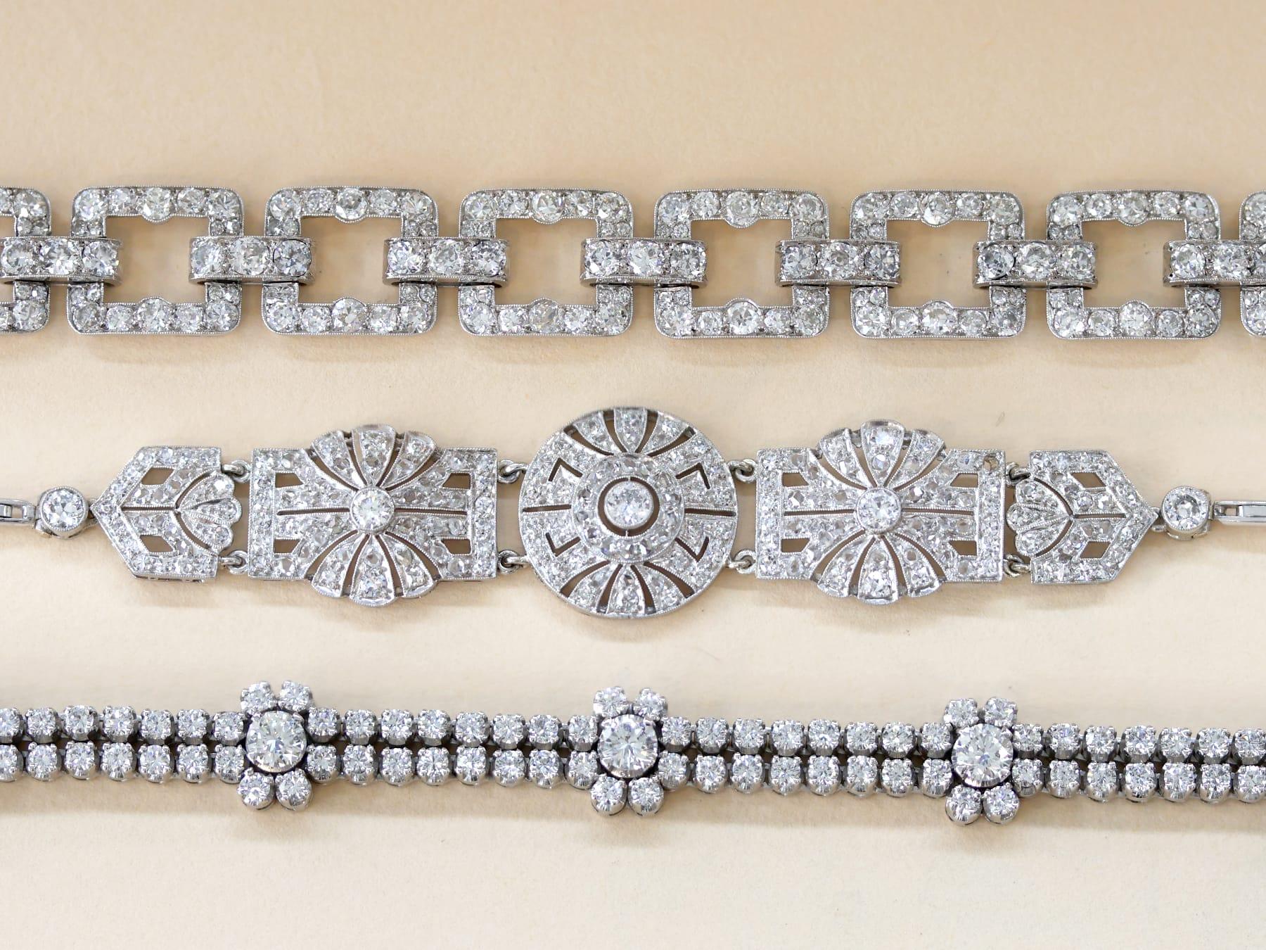 Armband aus 9,17 Karat Diamanten und 18 Karat Weißgold - Vintage CIRCA 1990 (Rundschliff) im Angebot