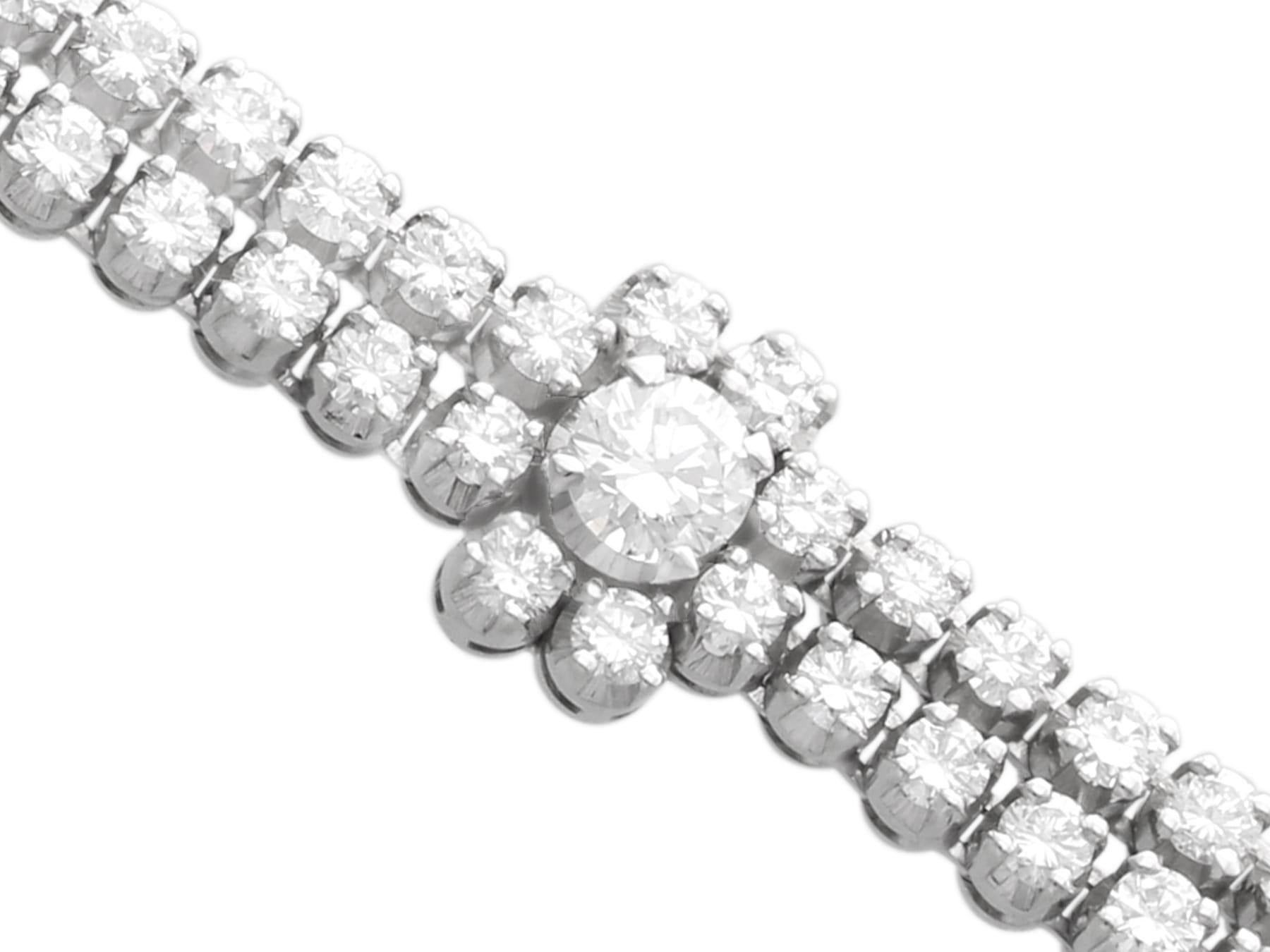Armband aus 9,17 Karat Diamanten und 18 Karat Weißgold - Vintage CIRCA 1990 im Angebot 1