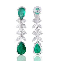 Meghna Jewels 9.18 Carat Emerald Diamond 14 Karat White Gold Earrings