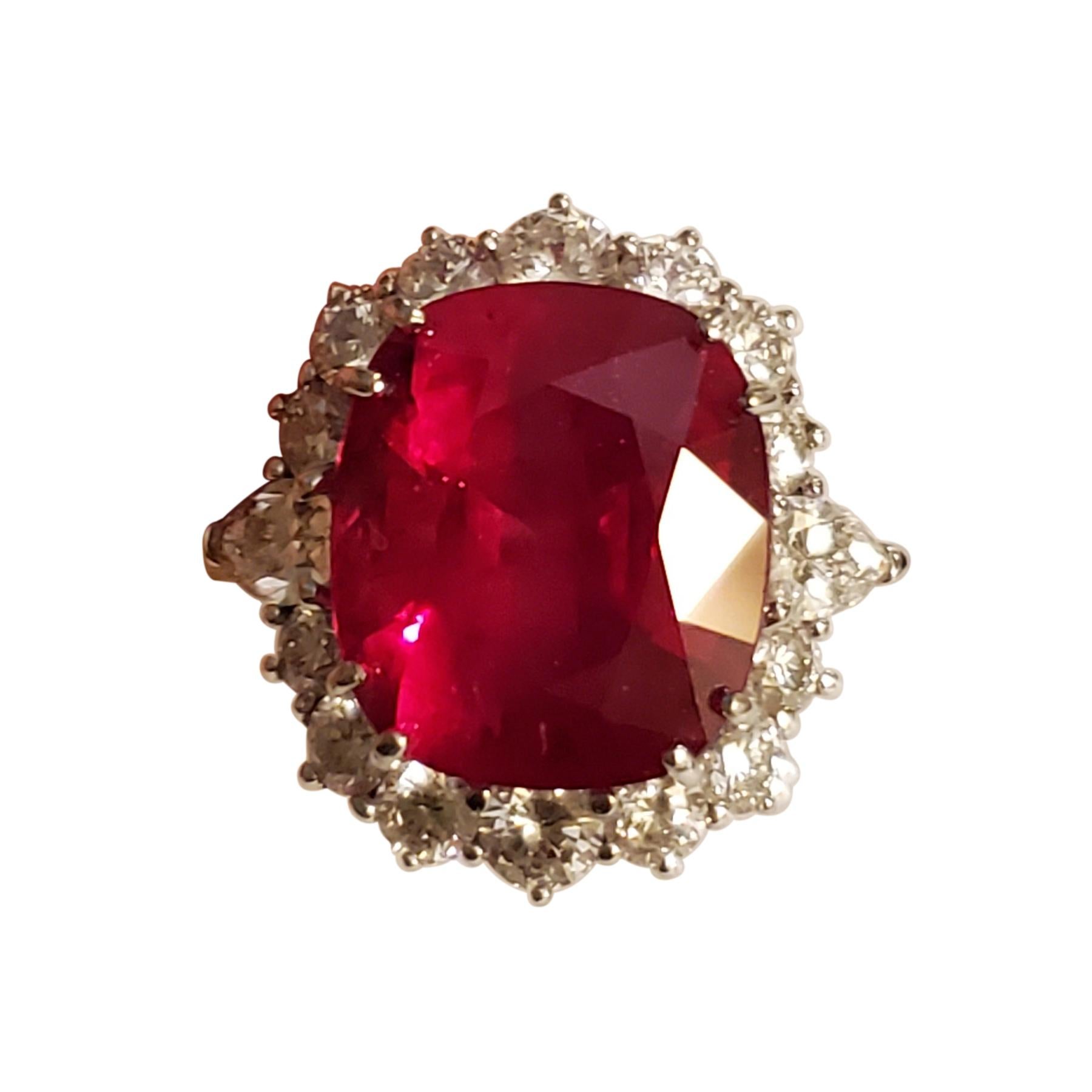 Modern 9.19 Carat Cushion-Cut Ruby and Diamond Gold  Engagement Ring (Glass-filled) For Sale