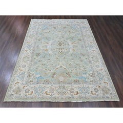 9'1"x11'10" Green Oushak with Floral Motifs Hand Knotted Pure Wool Oriental Rug