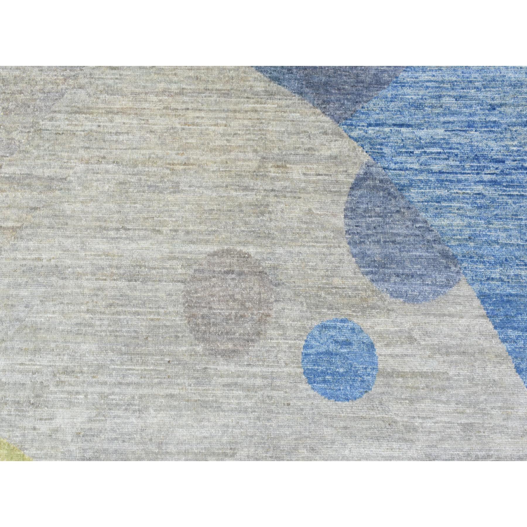 9'1 Zoll x 12 Zoll farbenfroher, moderner, handgeknüpfter Teppich im The Circles-Design aus weicher Wolle im Angebot 2