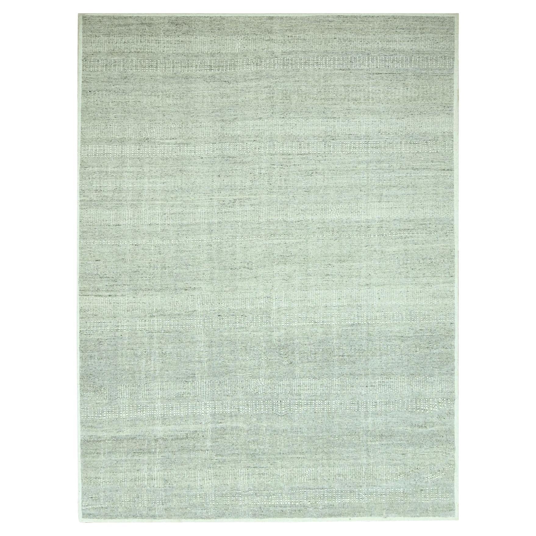 9
1"x12
1" Medium Gray Hand Knotted Natural Wool Oxidized Grass Design Rug