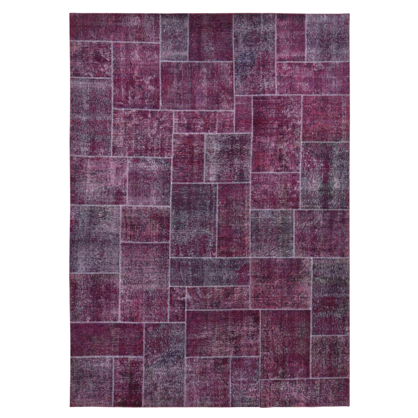 9'1"x12'10" Vermilion Rot Vintage Overdyed Persischer handgeknüpfter Teppich aus reiner Wolle, handgeknüpft im Angebot