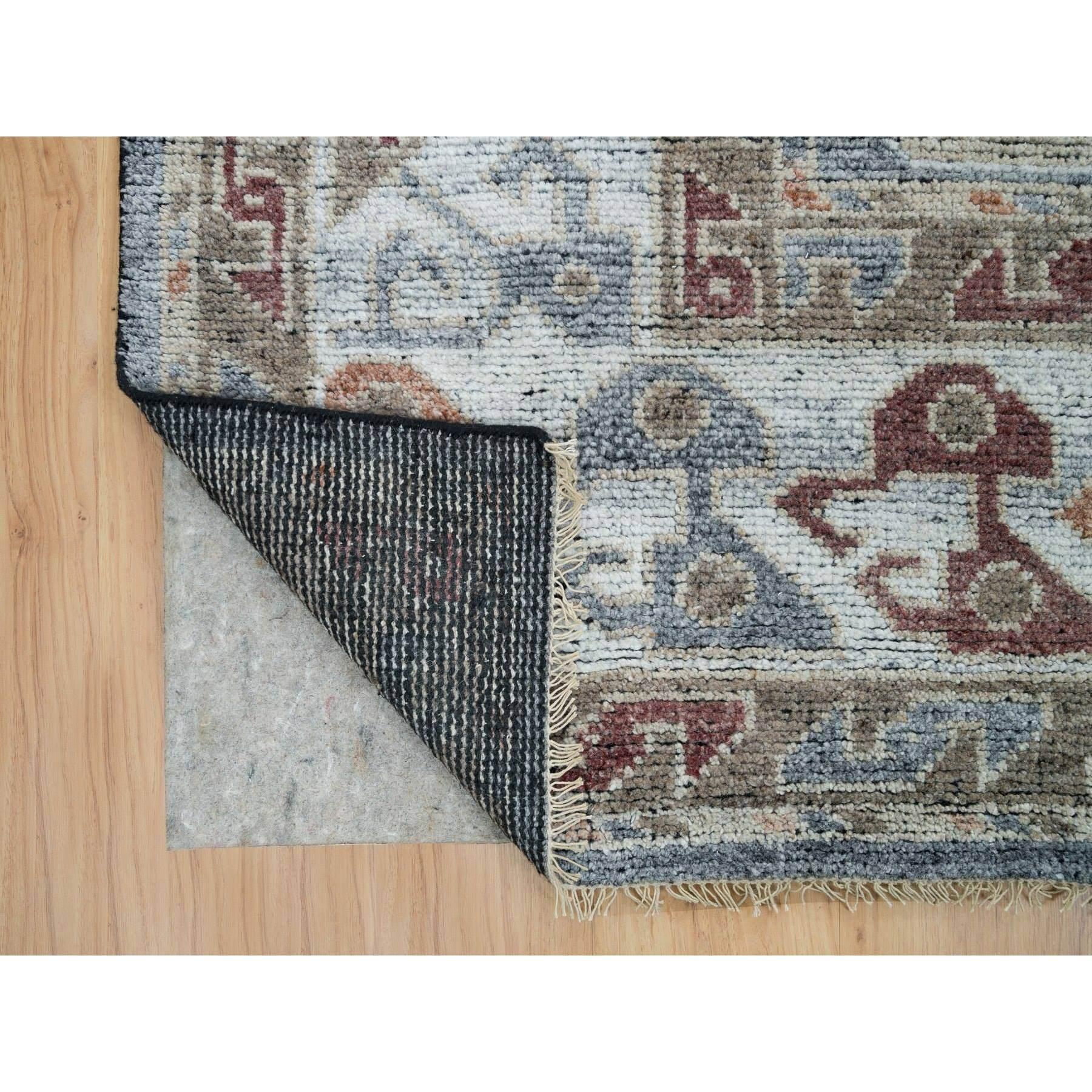 Hand-Knotted 9'1