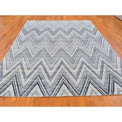 9'1"x12'3" Ivory Chevron Design Textured Wool & Pure Silk Hand Knotted Modern