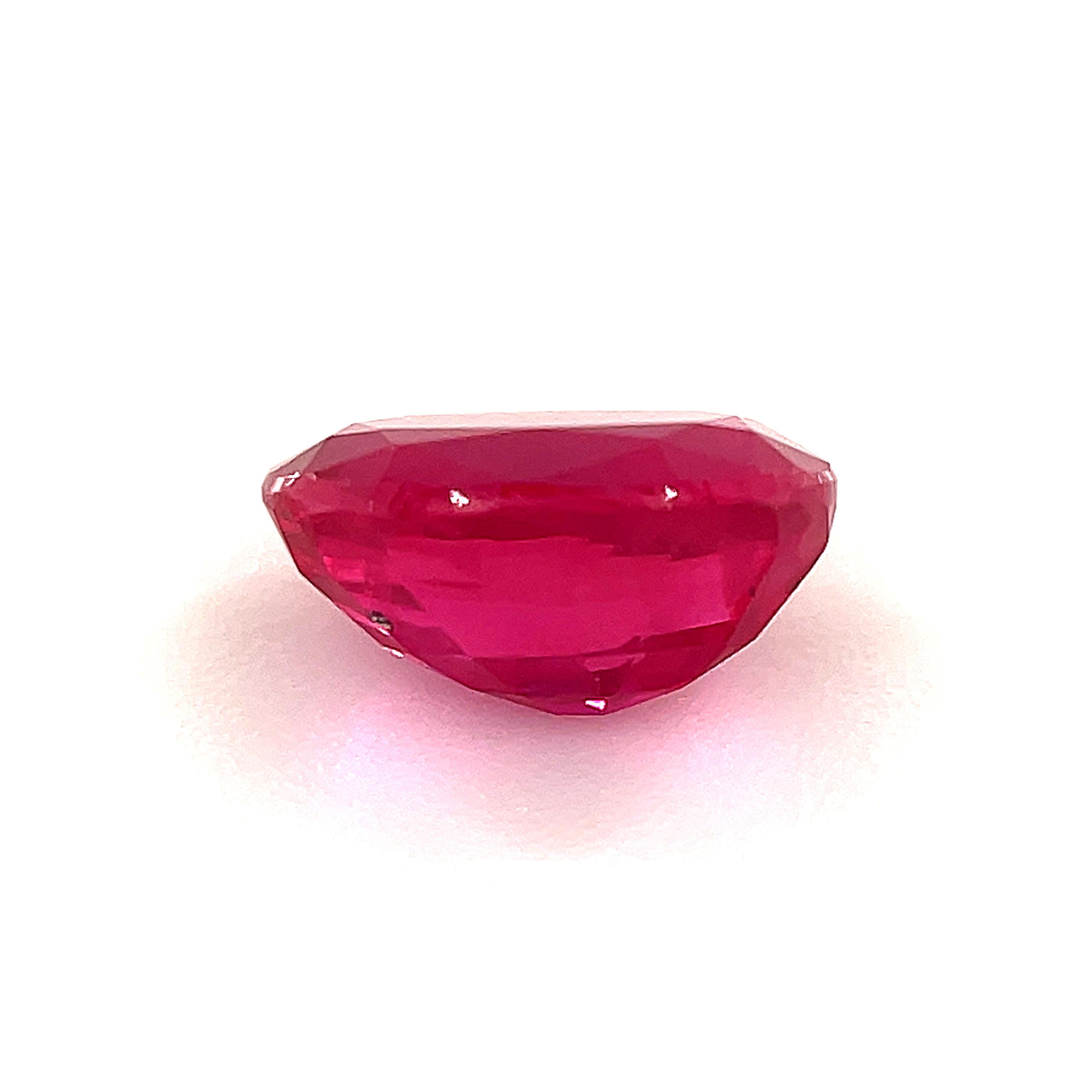 Taille ovale .92 Carat Oval Unset Loose Ruby Gemstone en vente