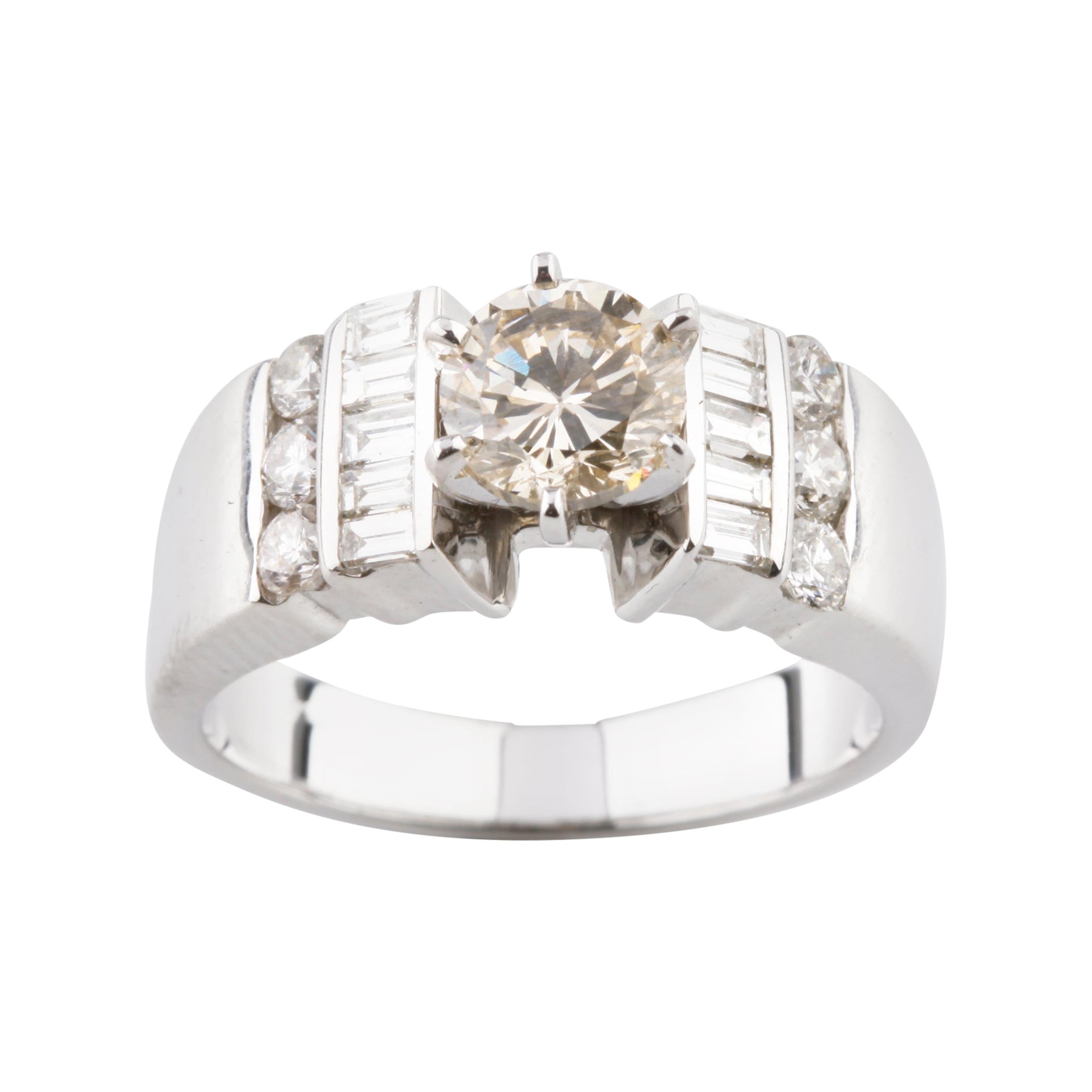 .92 Carat Round Diamond Solitaire Ring with Accent Stones in White Gold For Sale