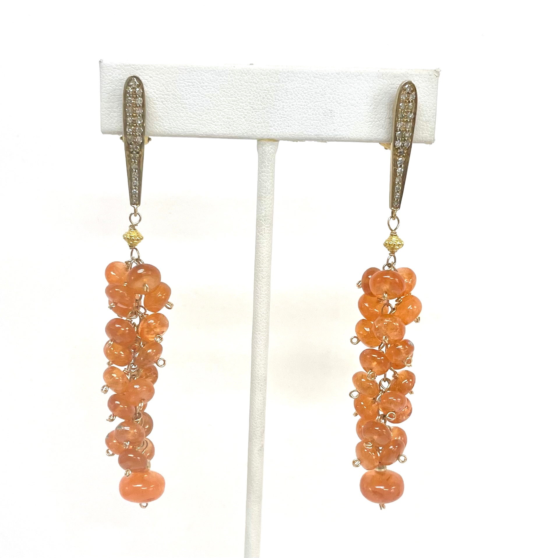 92 Carats Orange Spessartite with Gold and Diamonds Cluster Earrings For Sale 2