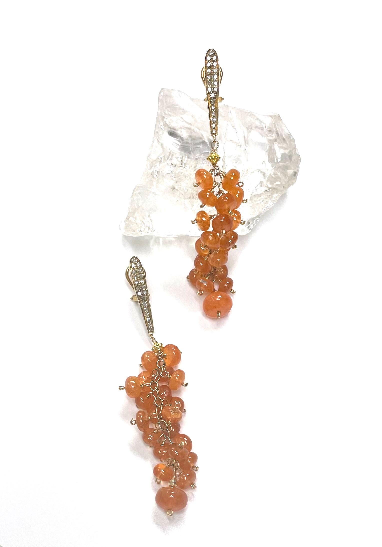 92 Carats Orange Spessartite with Gold and Diamonds Cluster Earrings For Sale 3