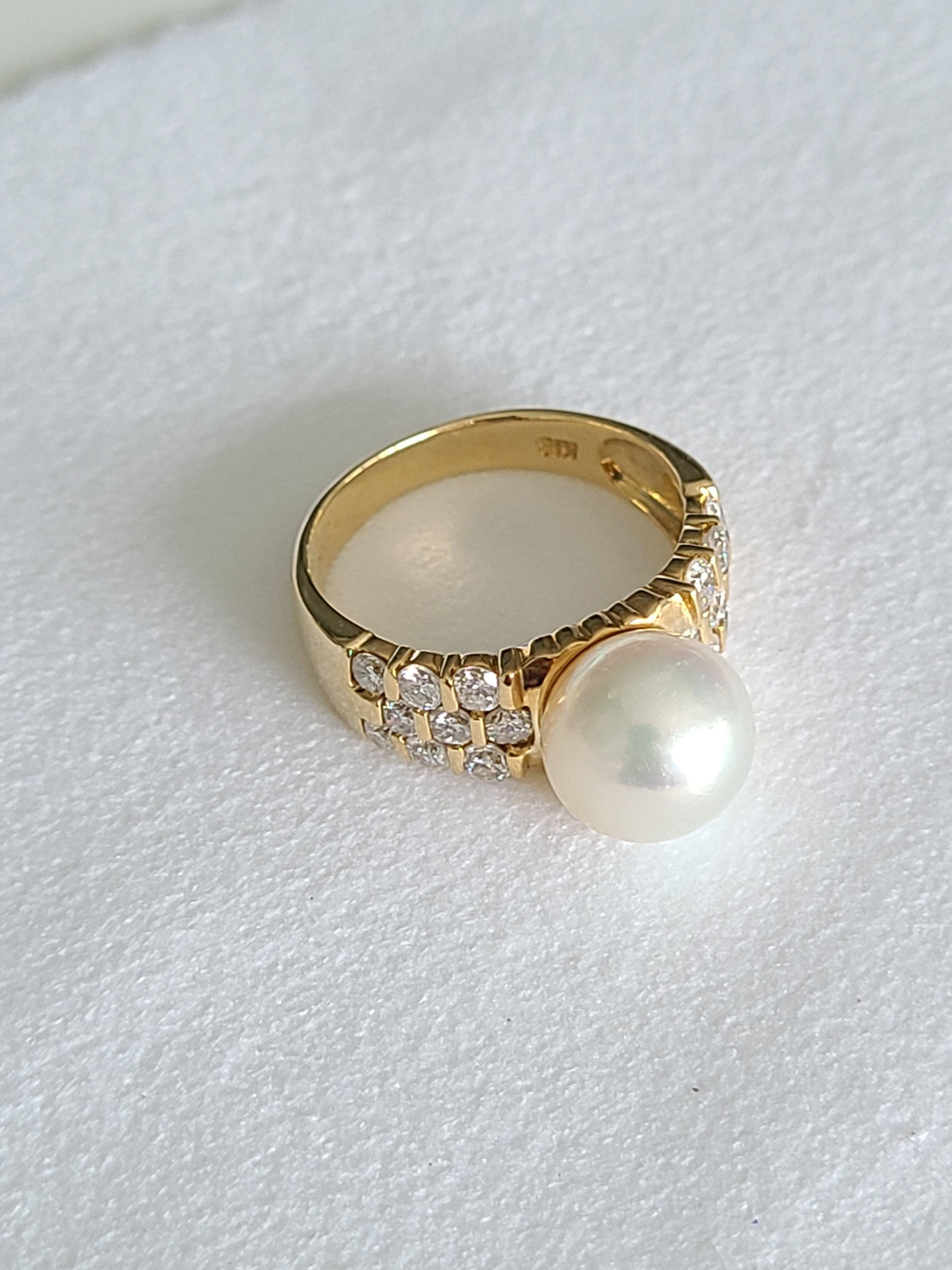 Perlenring aus 18 Karat Gold mit Diamanten (Rundschliff)