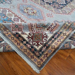 9'2" x 11'11" handgeknüpfter afghanischer Kazak-Wollteppich – geometrischer Teppich im Tribal-Stil