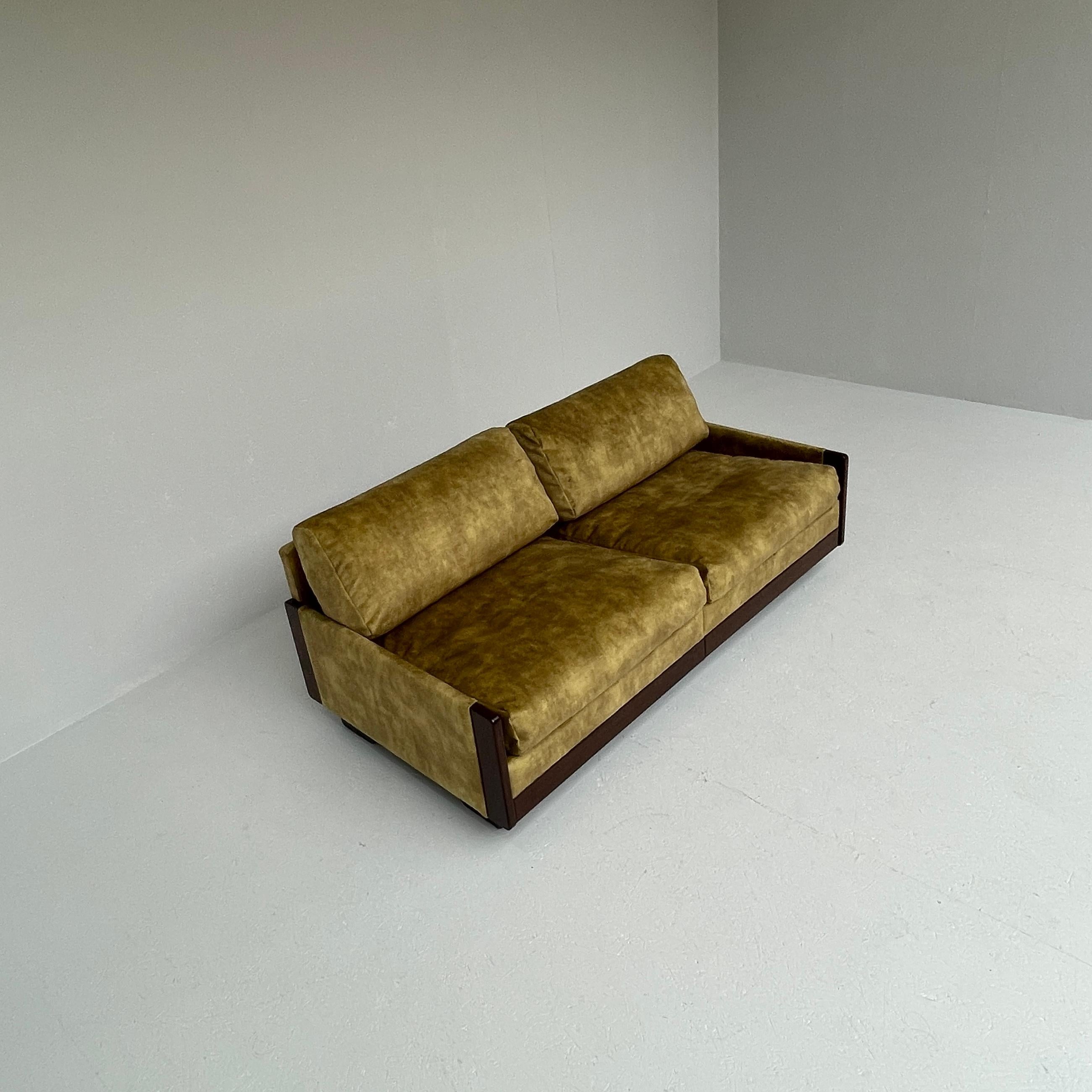 920 2seater Sofa by Afra & Tobia Scarpa for Cassina, 1970s 2