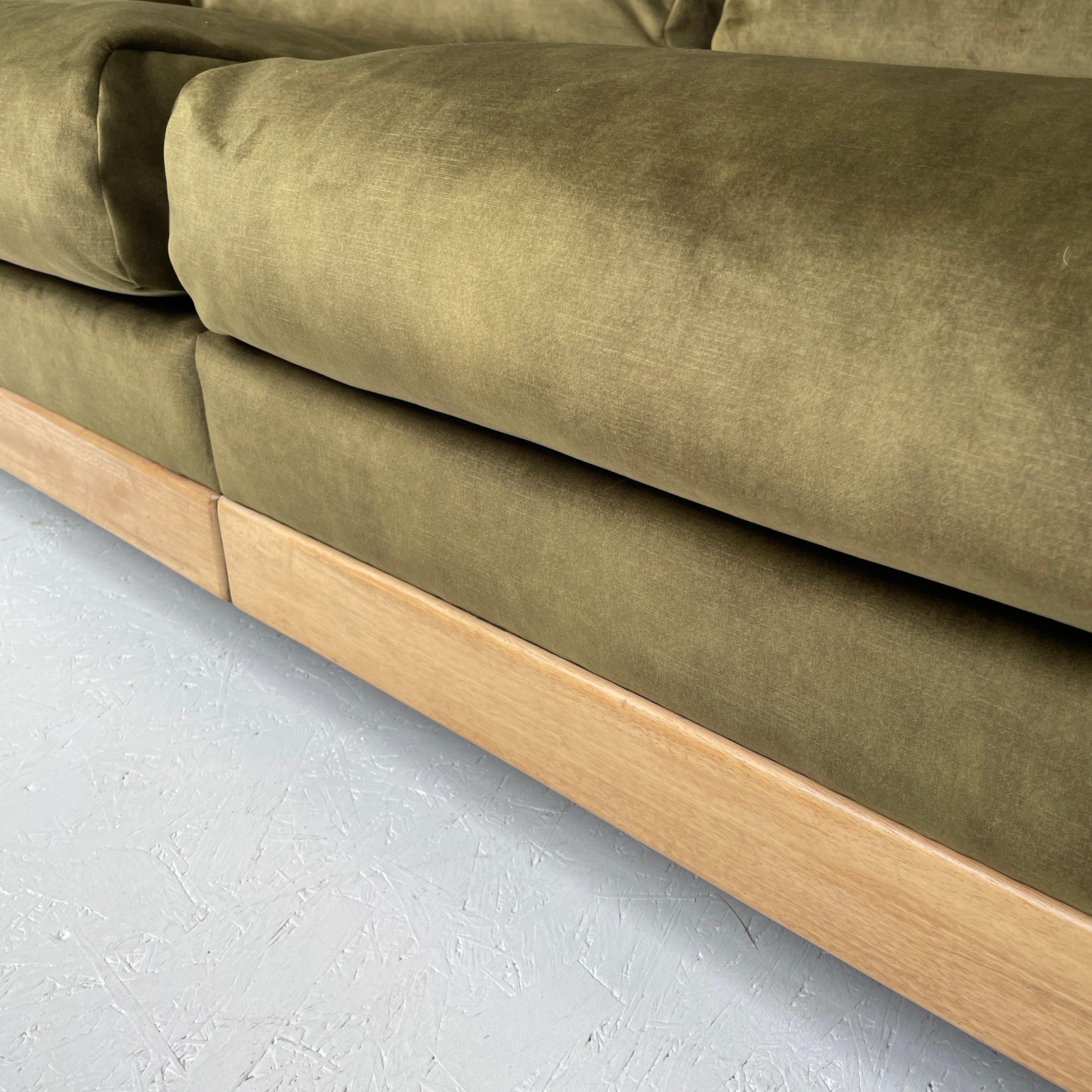 920 3 Seater Sofa by Afra & Tobia Scarpa for Cassina, 1970s 2