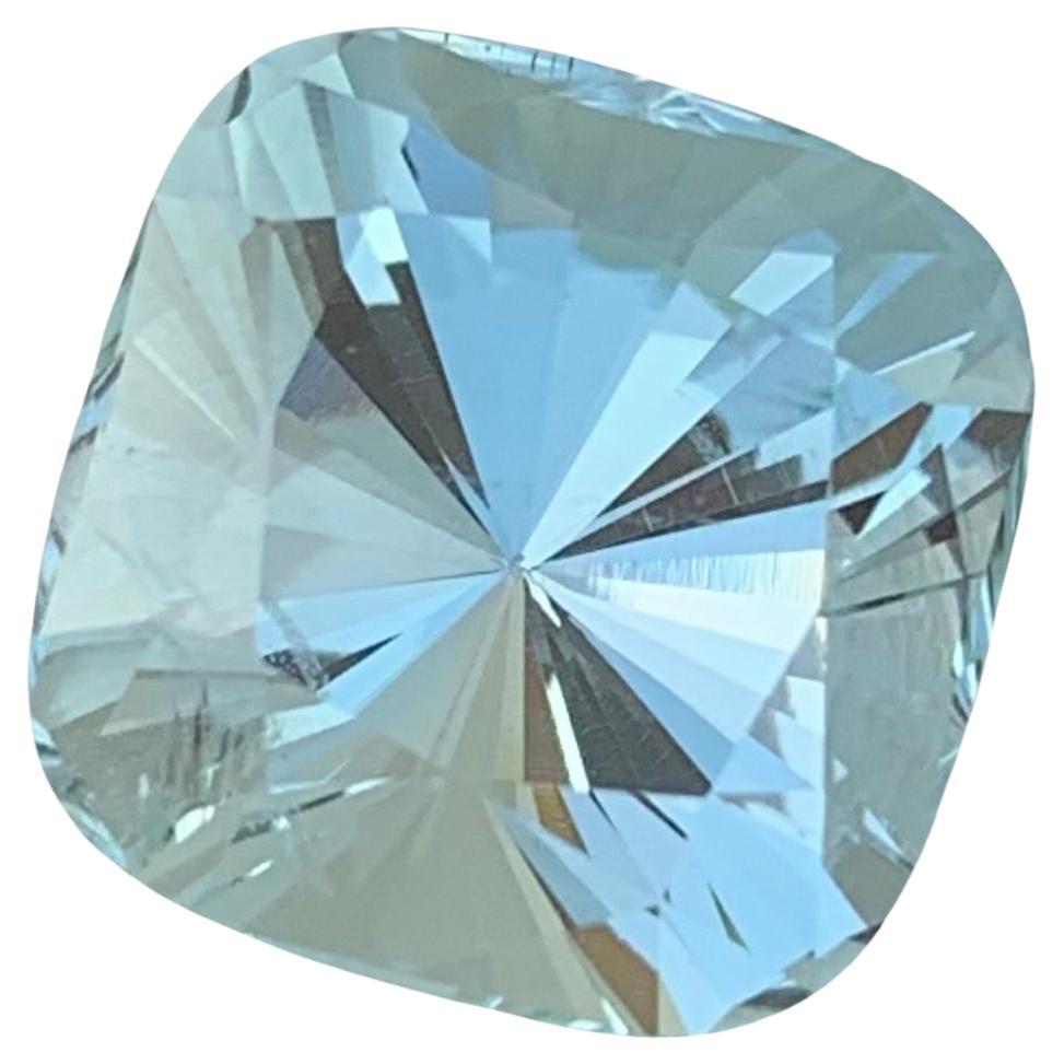 9.20 Carat Natural Loose Aquamarine Square Shape Gem For Necklace Jewellery  For Sale