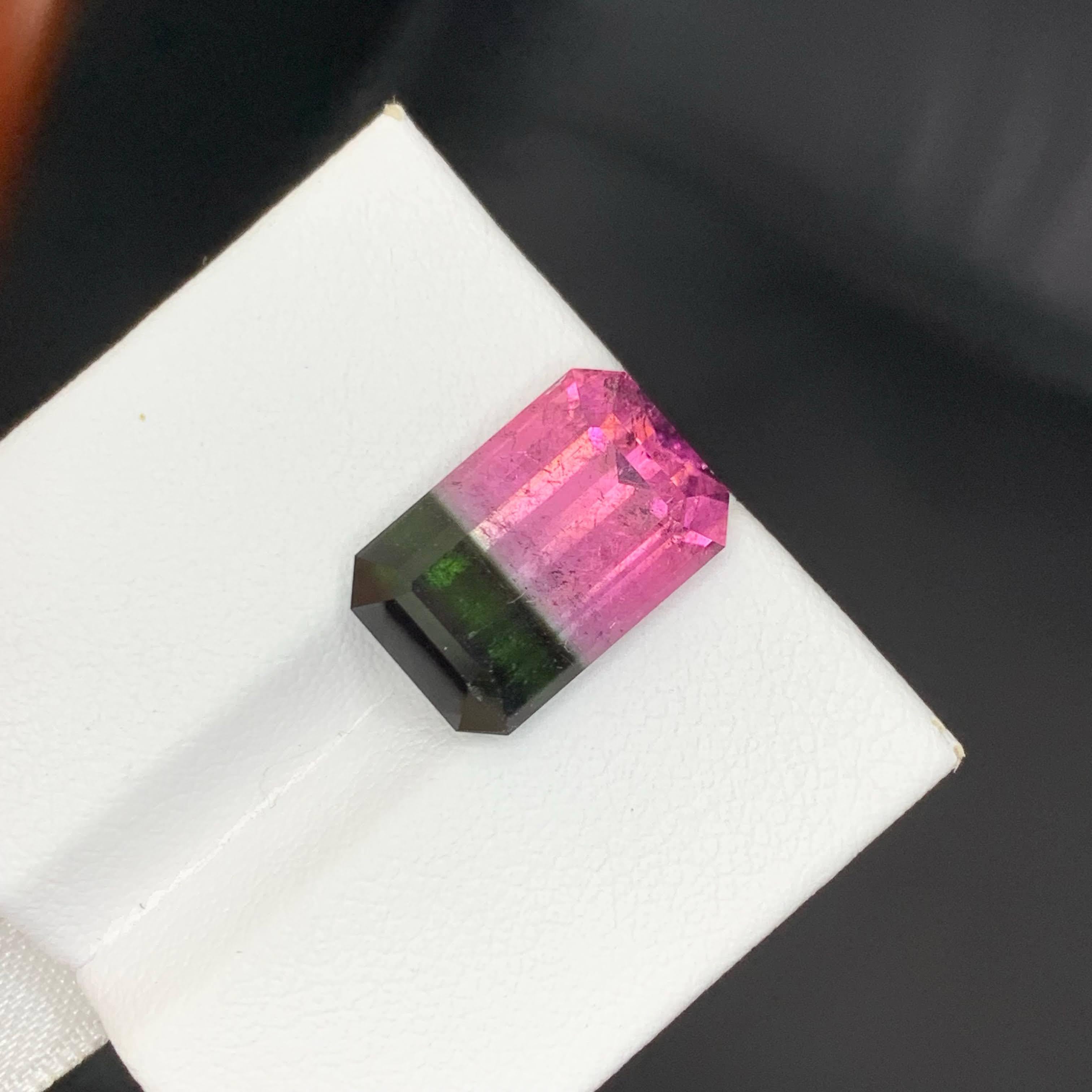 Femenino o masculino Gema afgana de 9,20 quilates de turmalina de sandía bicolor natural suelta talla esmeralda en venta