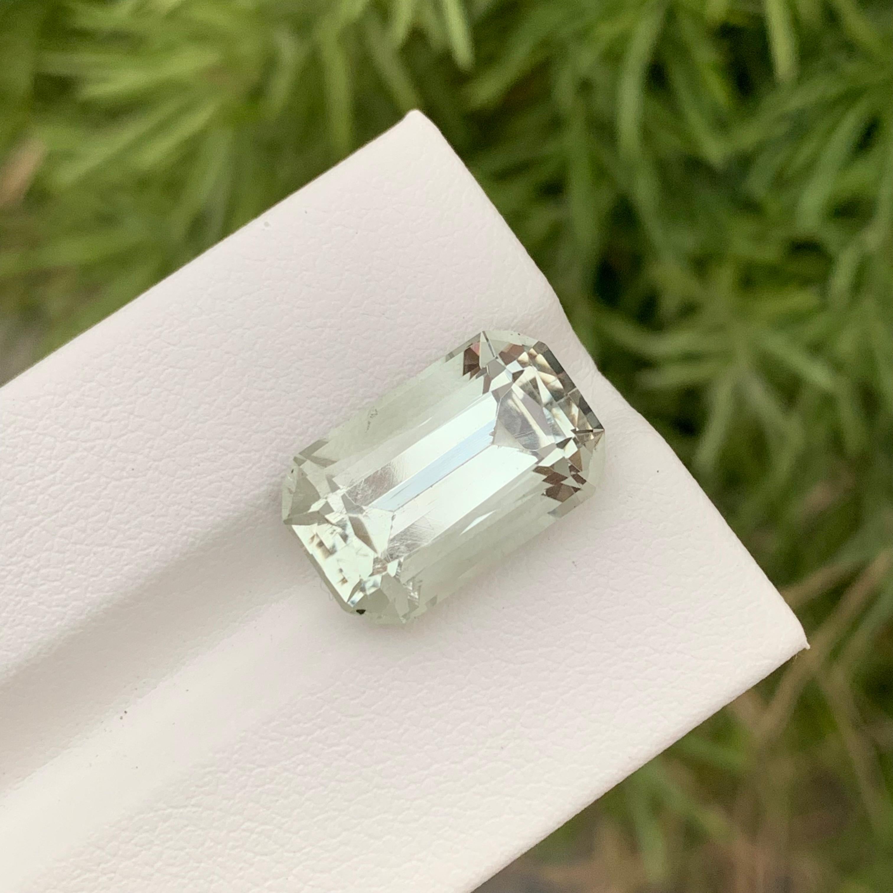 Cushion Cut 9.20 Carat Natural Loose Green Amethyst Long Cushion Shape Gem For Necklace  For Sale