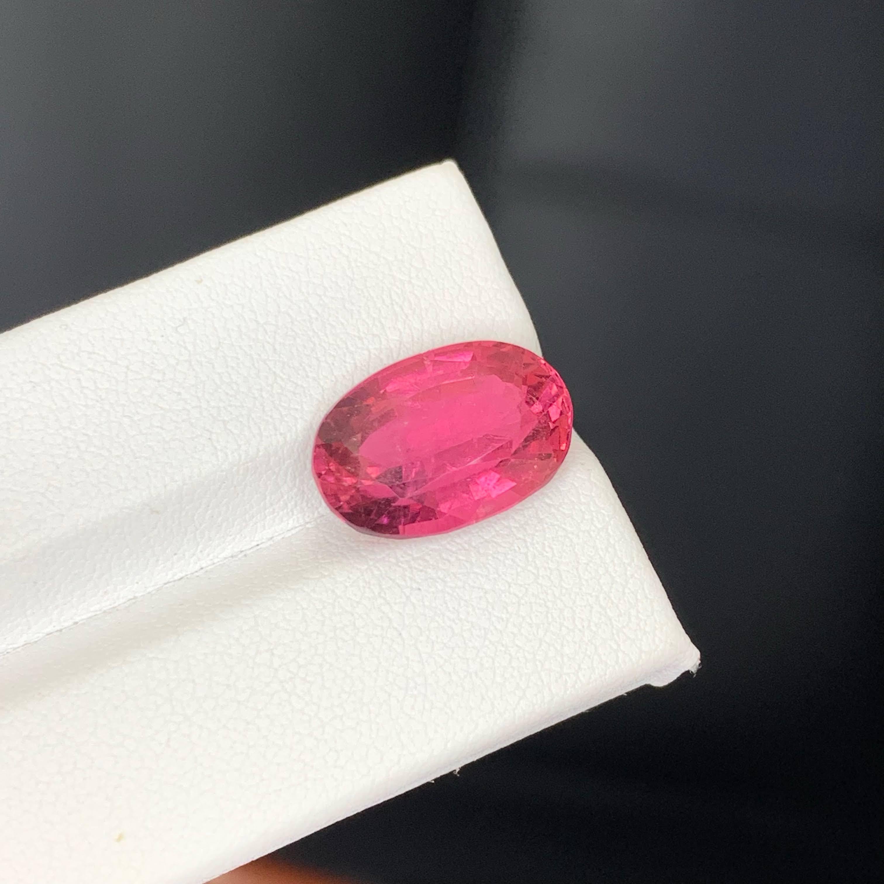 Taglio cuscino 9,20 carati di tormalina rosa calda naturale sfusa, pietra tagliata a cuscino Gemma africana in vendita