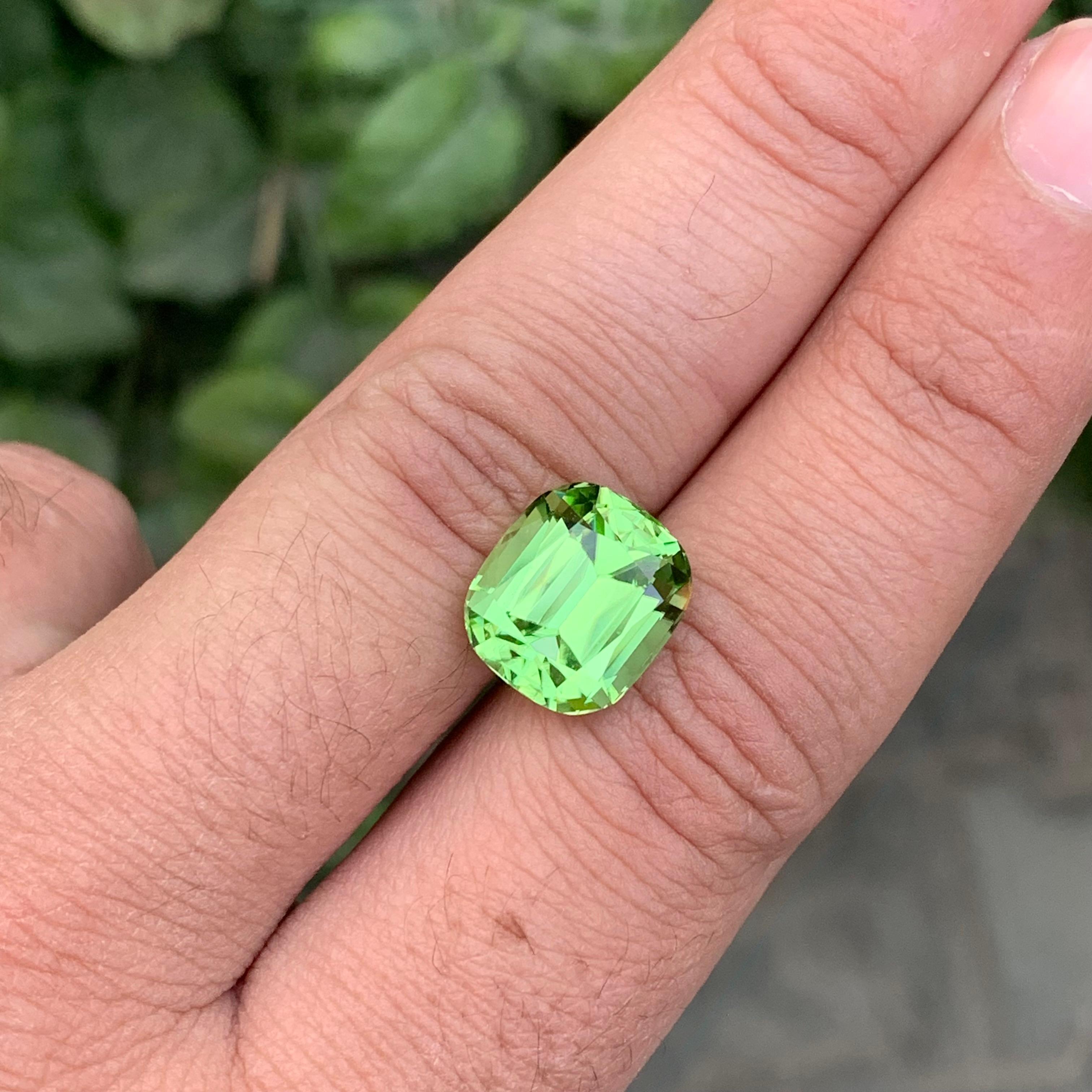 9.20 Carat Natural Loose Lightsaber Green Peridot Cushion Shape Gem For Sale 3